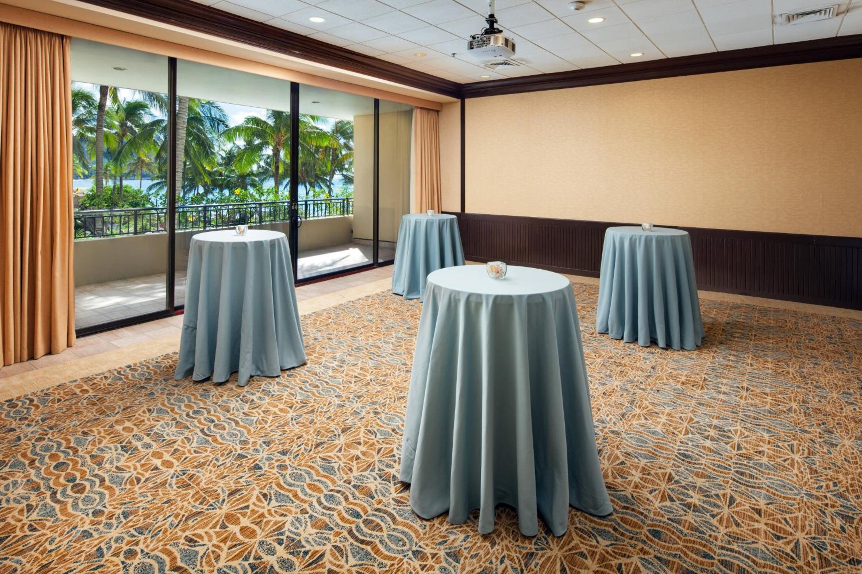 Sheraton Waikiki Beach Resort 195