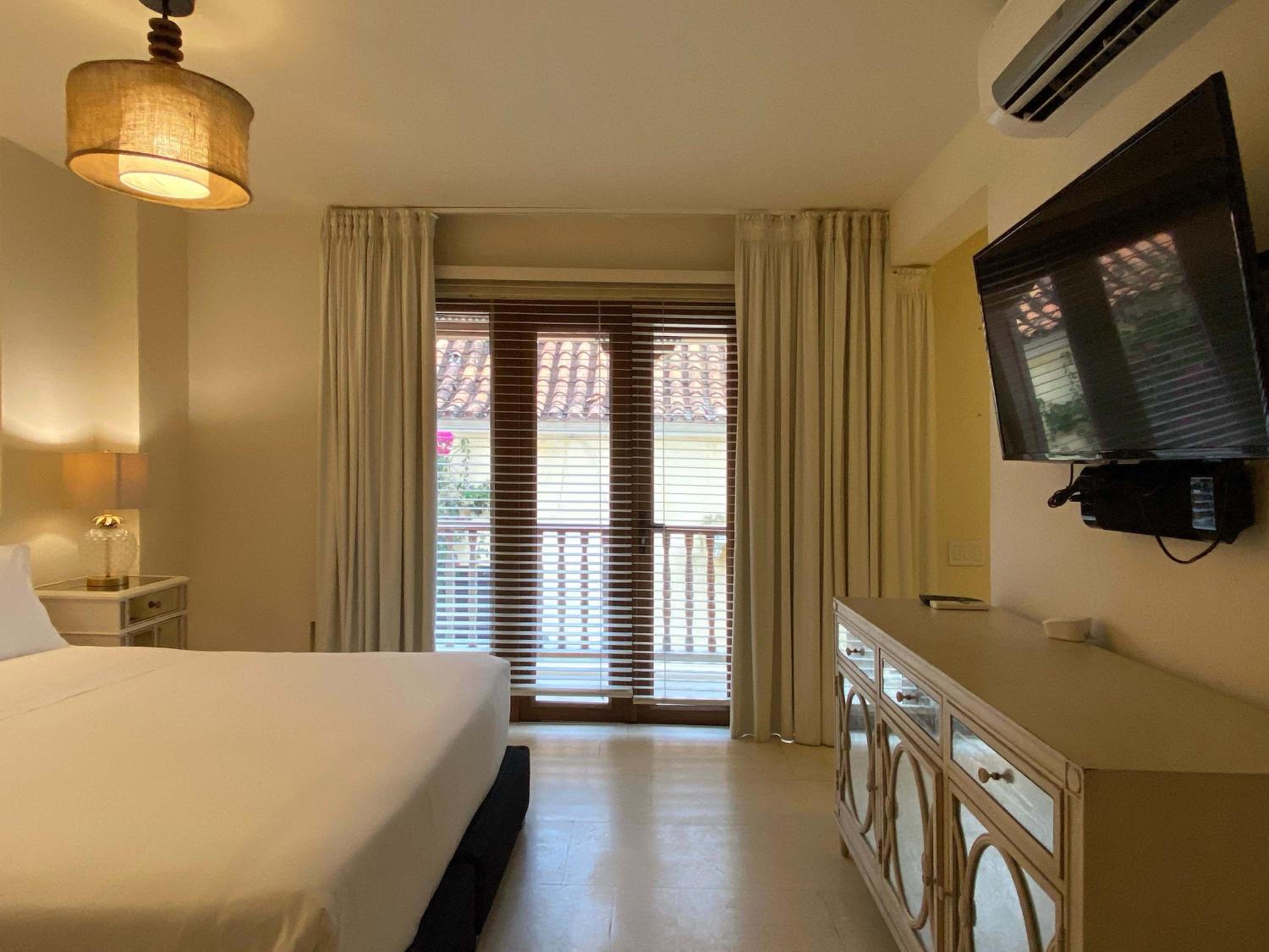 Fantastic House with Amazing Pool in Cartagena
