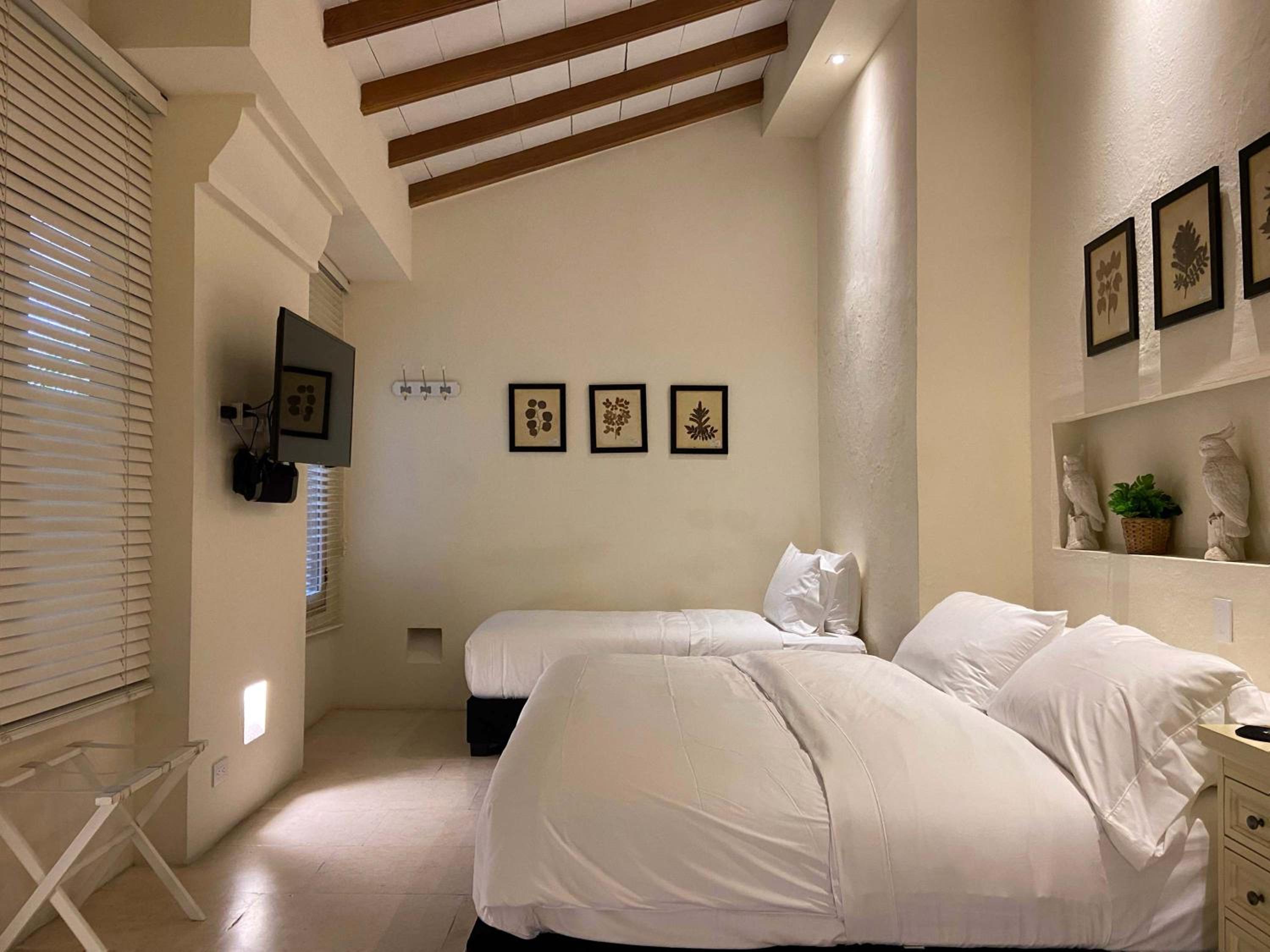 Fantastic House with Amazing Pool in Cartagena