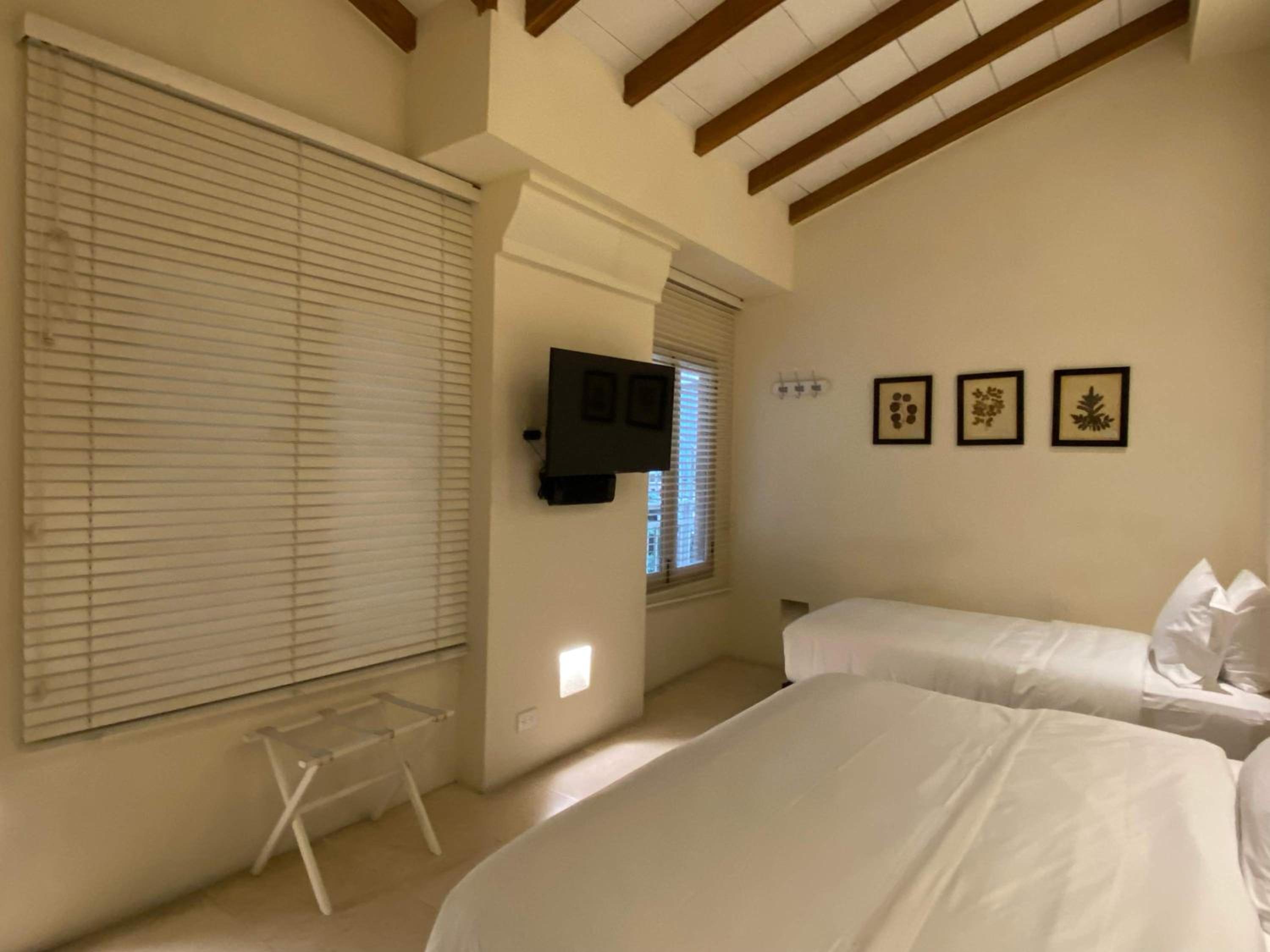 Fantastic House with Amazing Pool in Cartagena