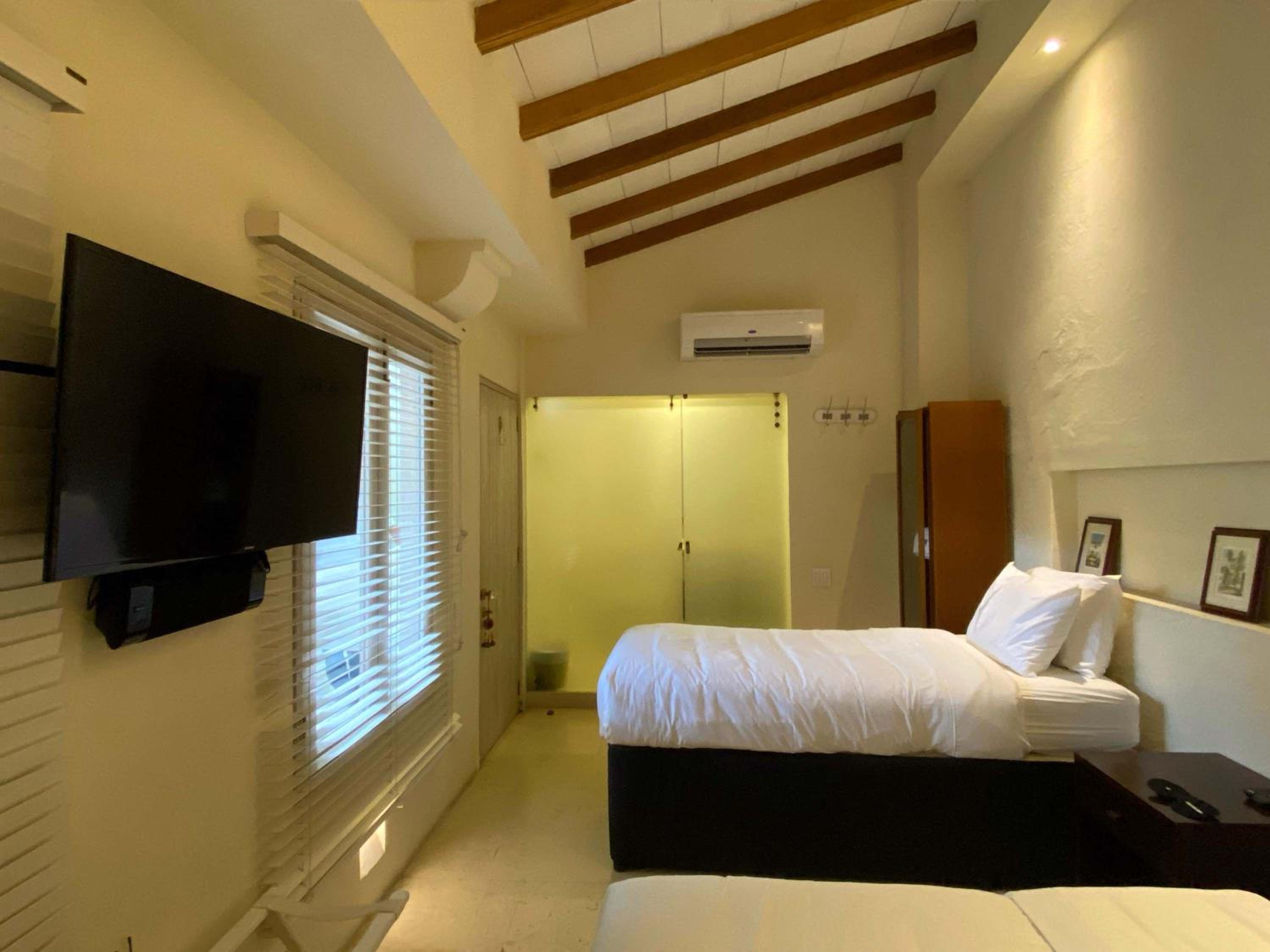 Fantastic House with Amazing Pool in Cartagena