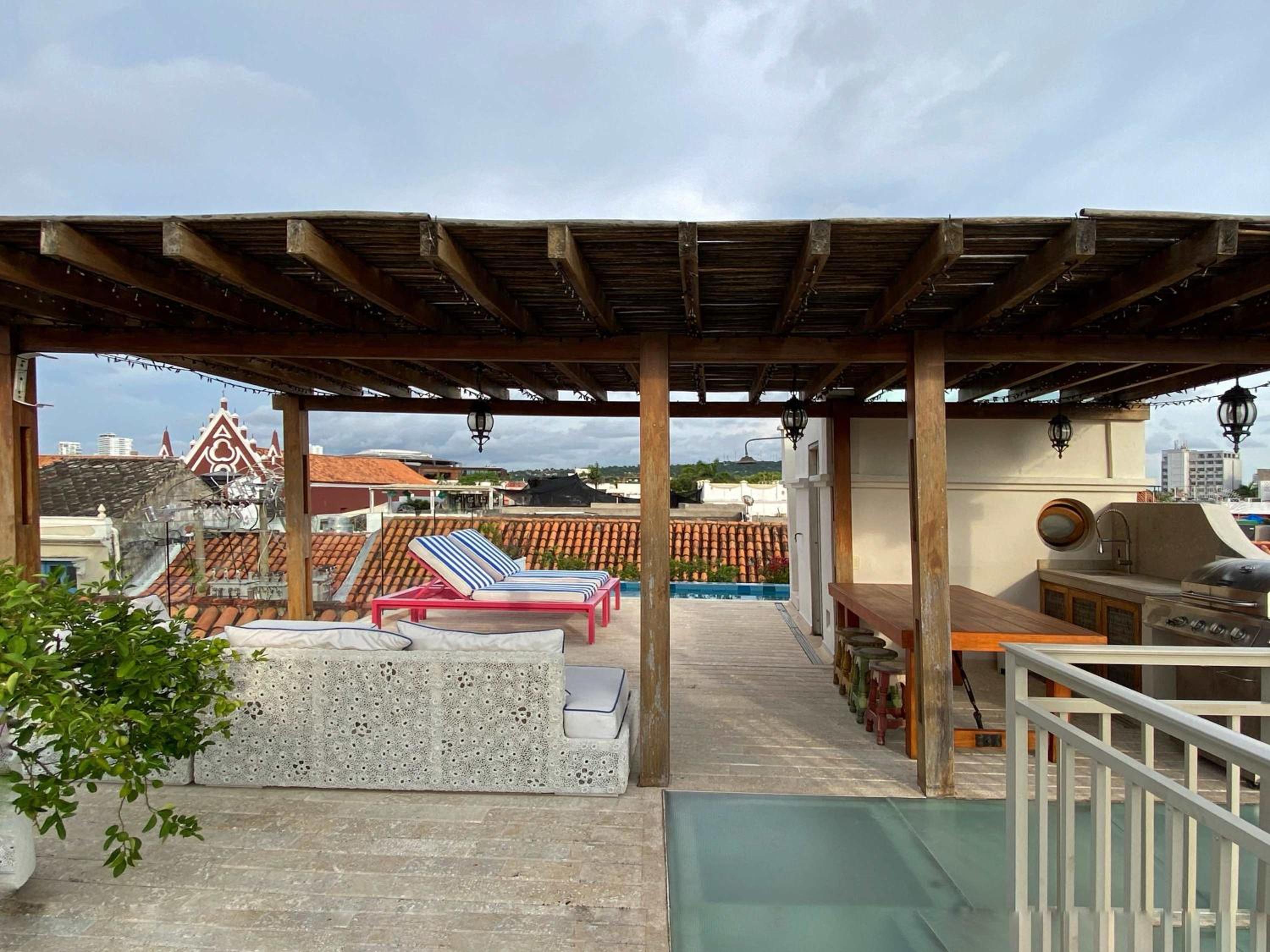 Fantastic House with Amazing Pool in Cartagena