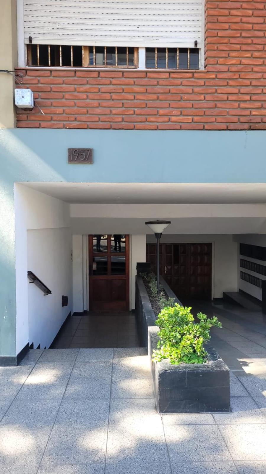 Ideal departamento 3 ambientes excelente ubicacion
