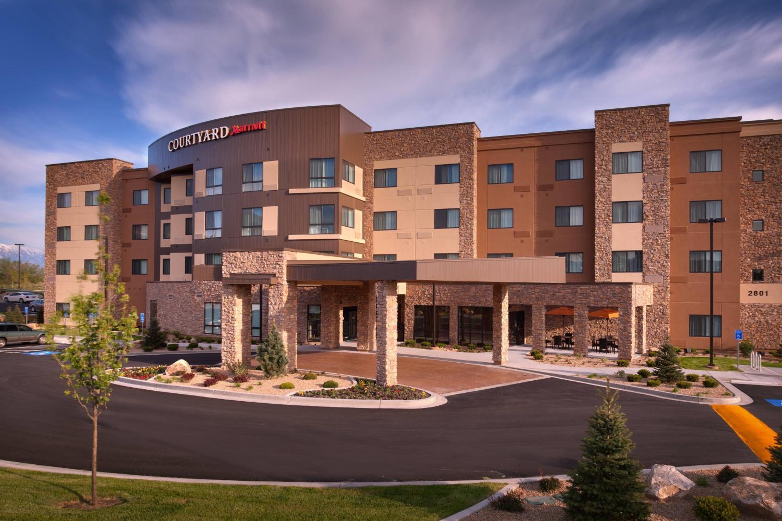 Salt Lake City Vacations - Courtyard by Marriott Lehi at Thanksgiving Point - Property Image 2