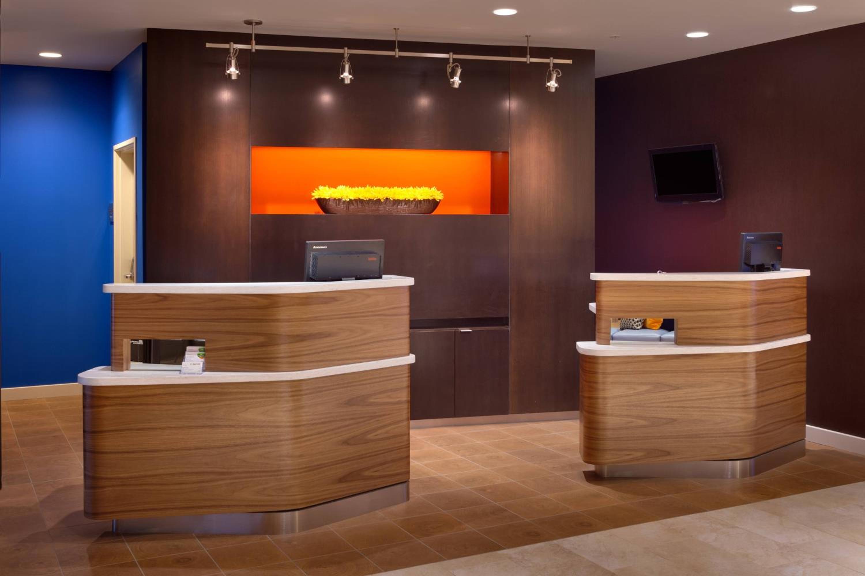 Salt Lake City Vacations - Courtyard by Marriott Lehi at Thanksgiving Point - Property Image 3