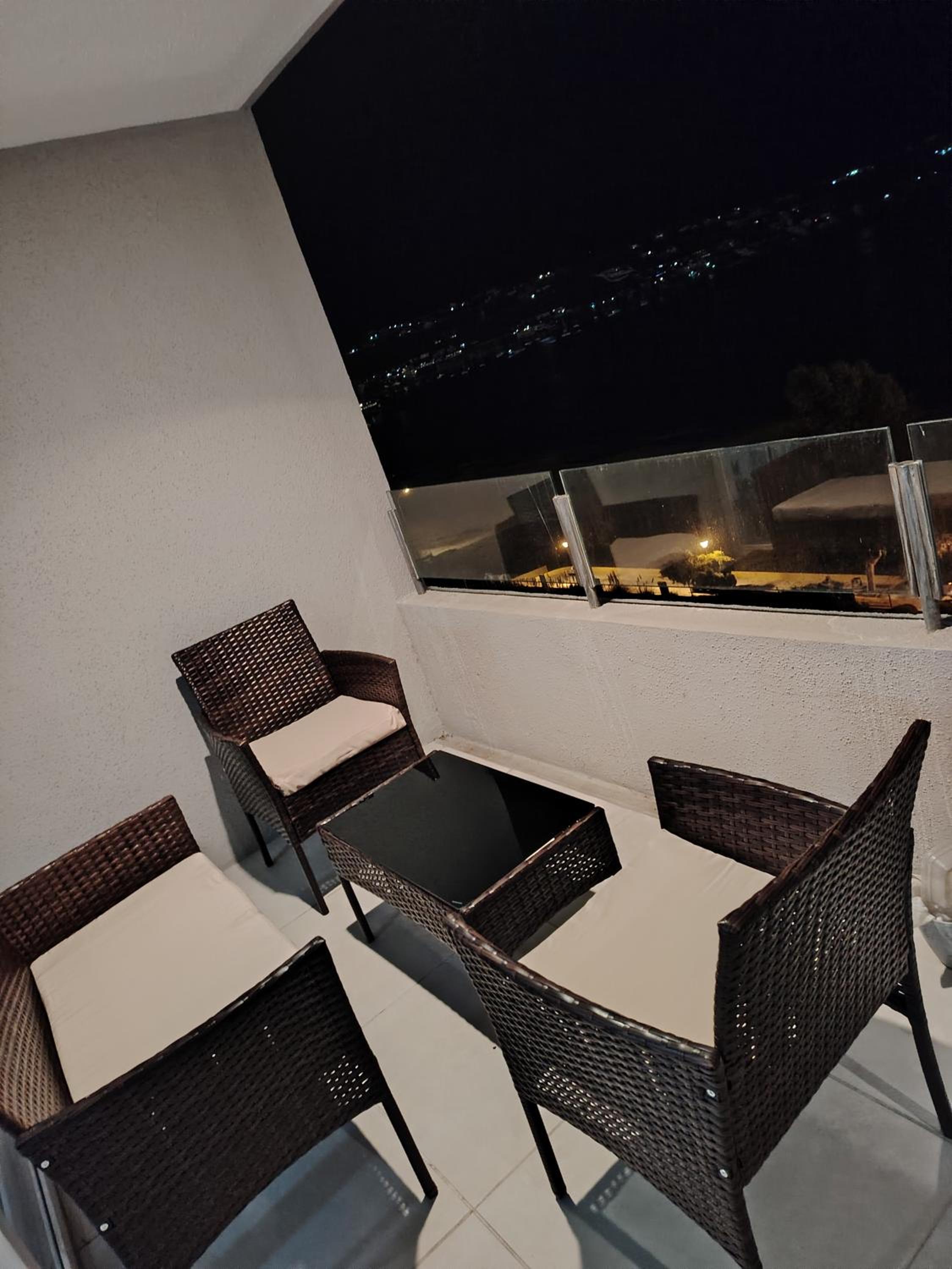 departamento frente a la playa herradura