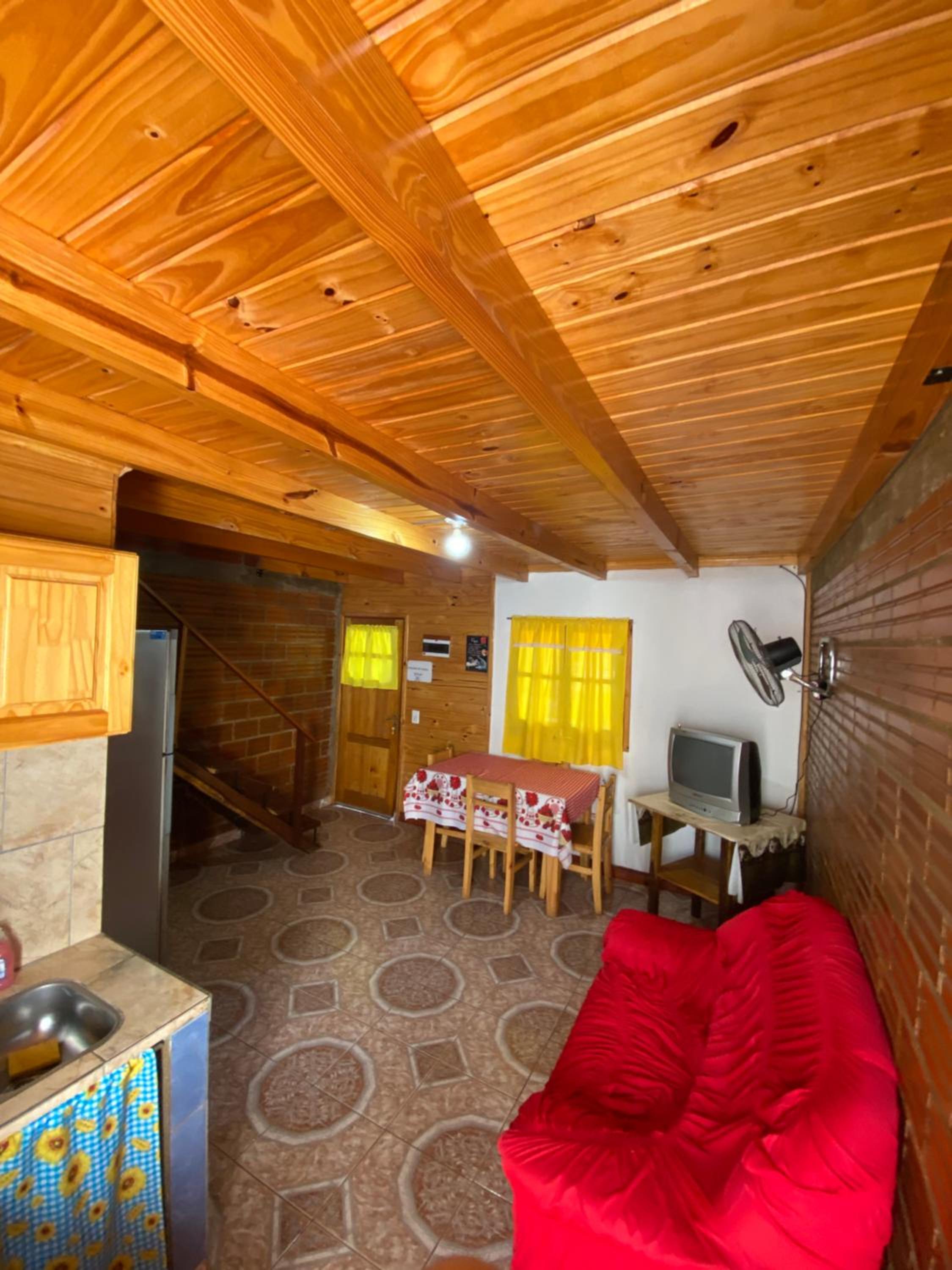Cabañas L