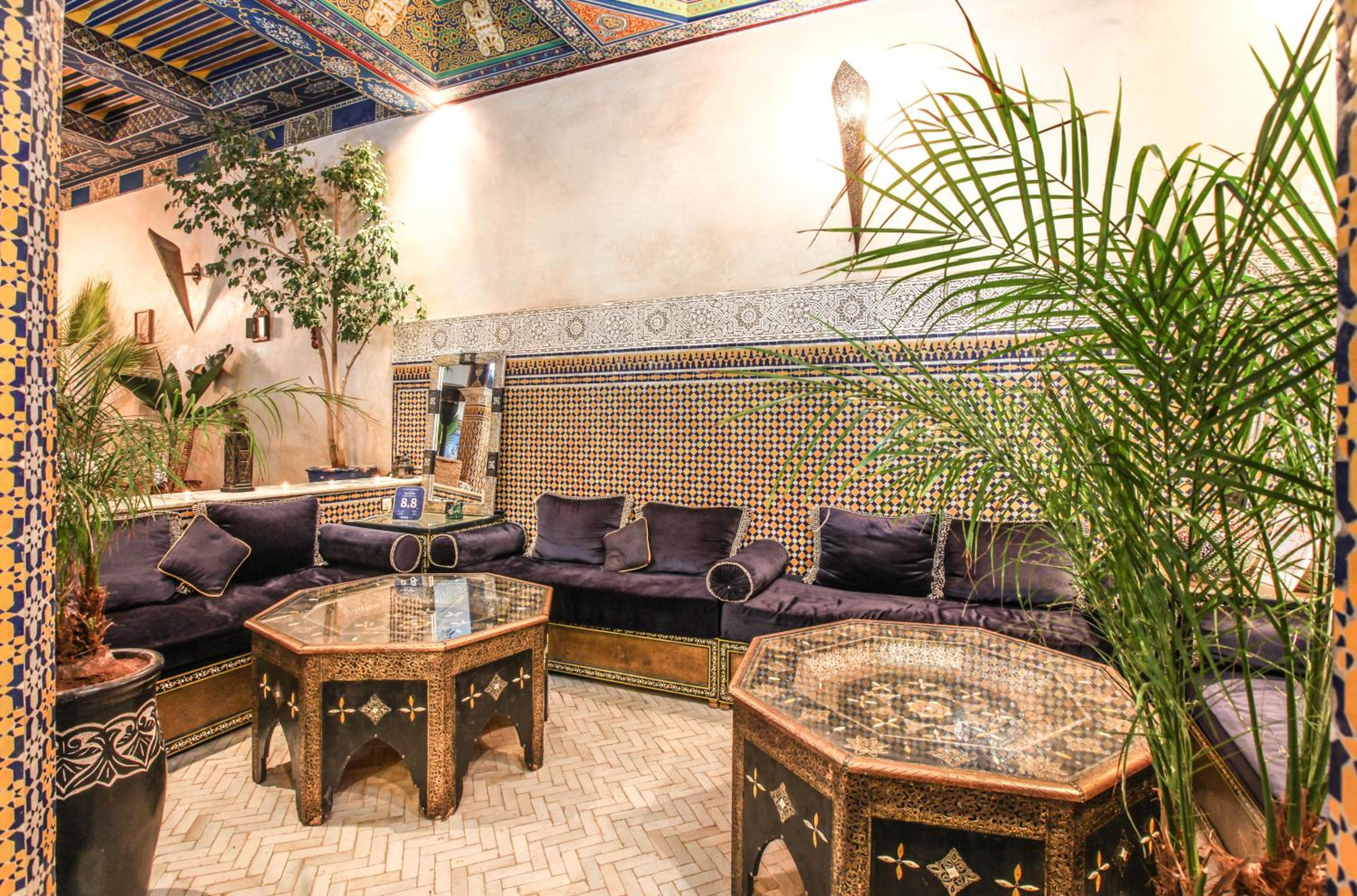 lounge
