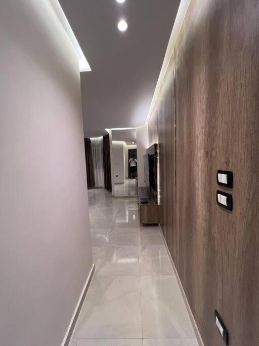 Modern Apartment in the Heart of Dokki, Cairo