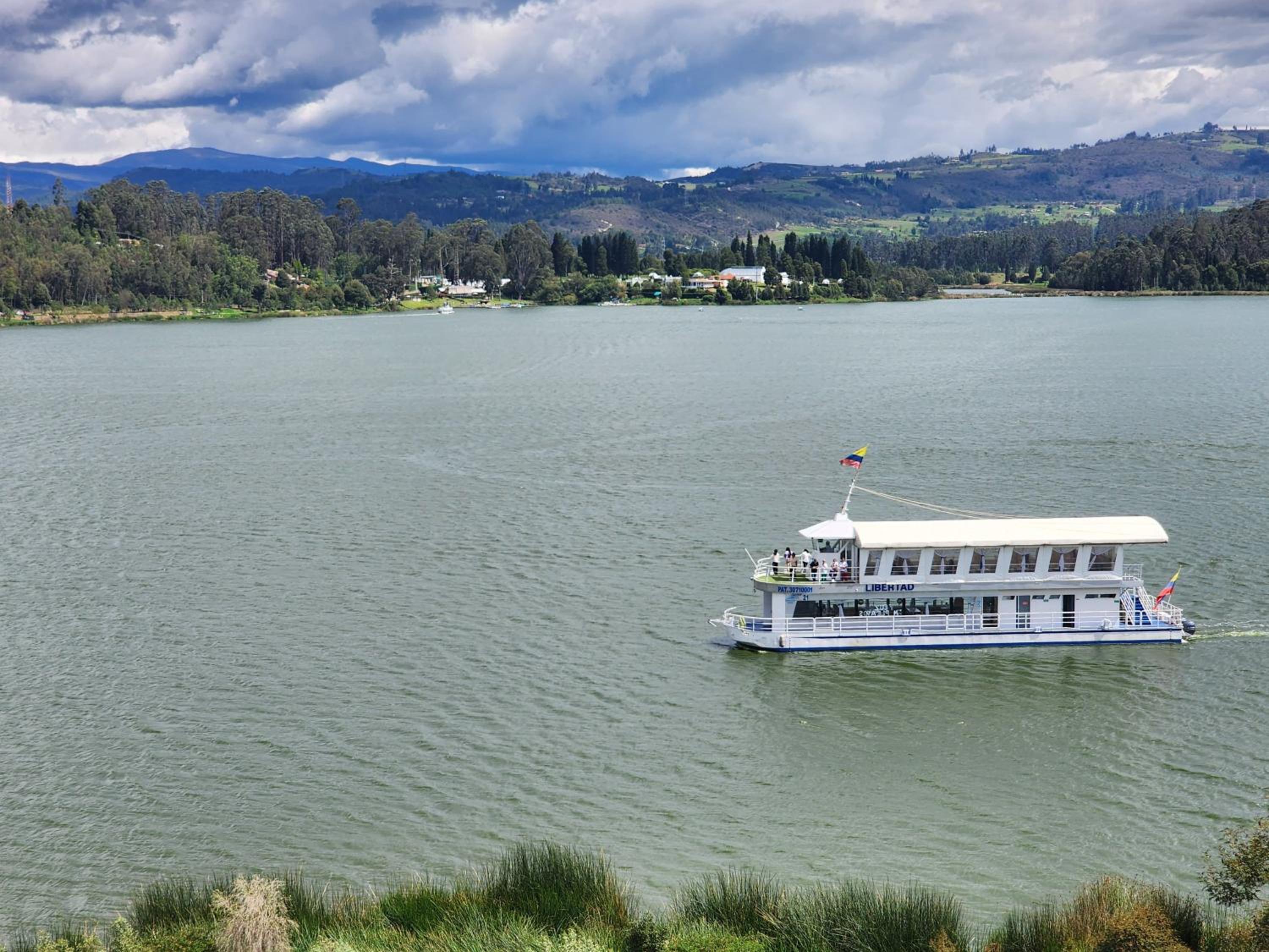 Increíble apartamento con vista panorámica al lago Sochagota