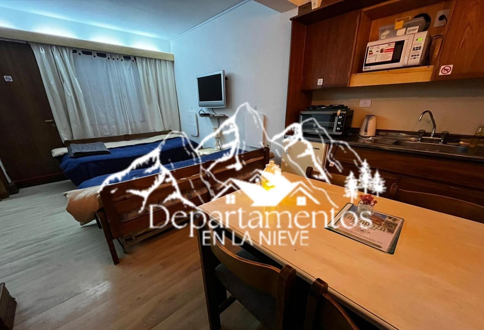 Hermoso departamento frente a las montañas