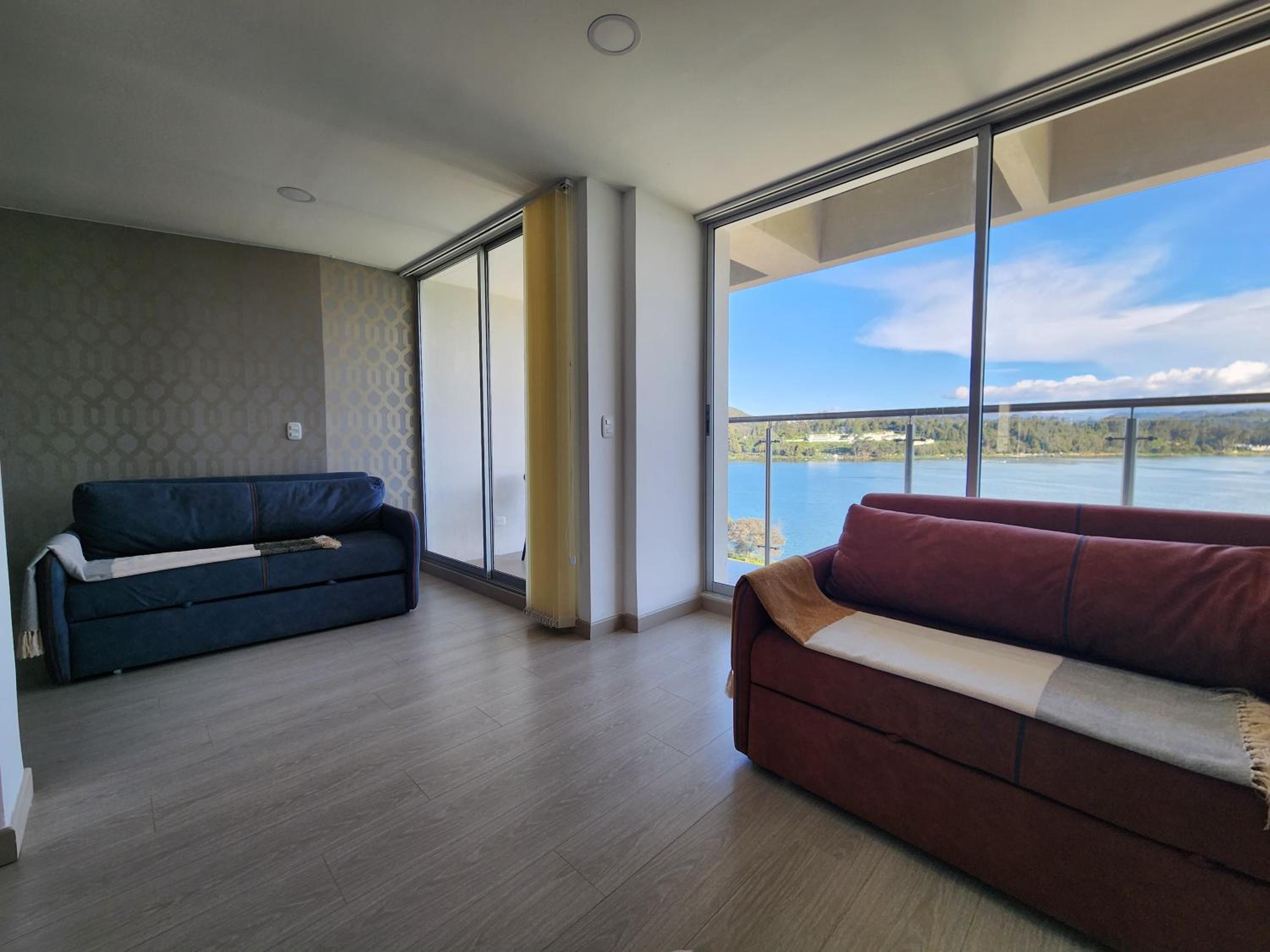 Increíble apartamento con vista panorámica al lago Sochagota