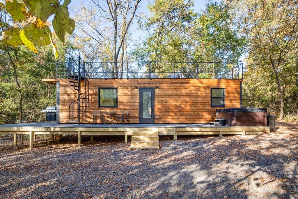 New - Oak Glen MicroCabin - Rare view 2