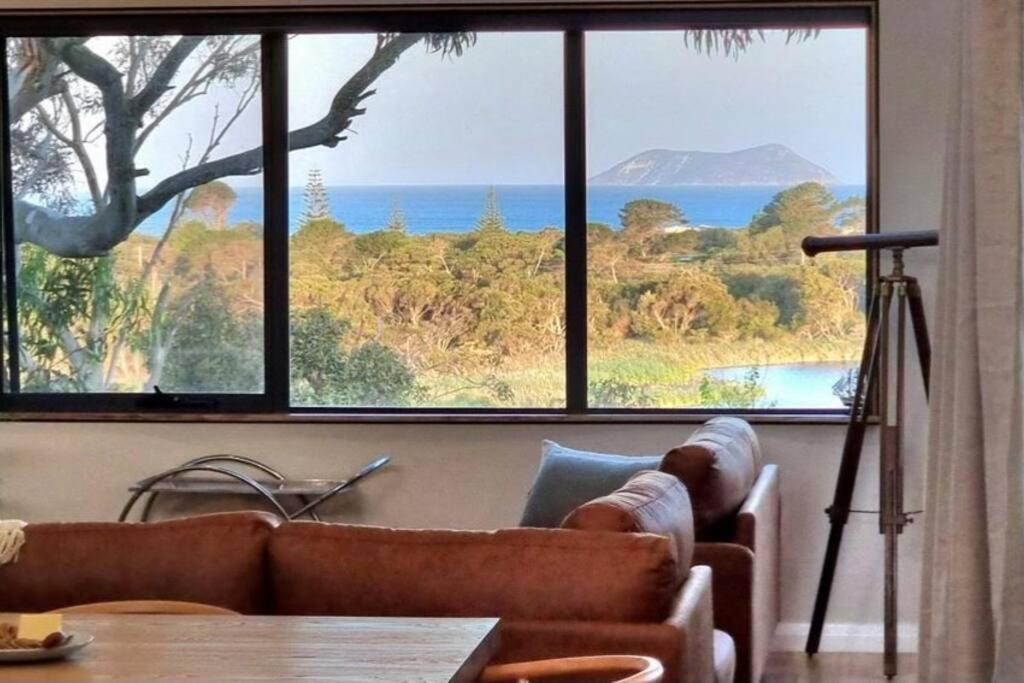 Island House