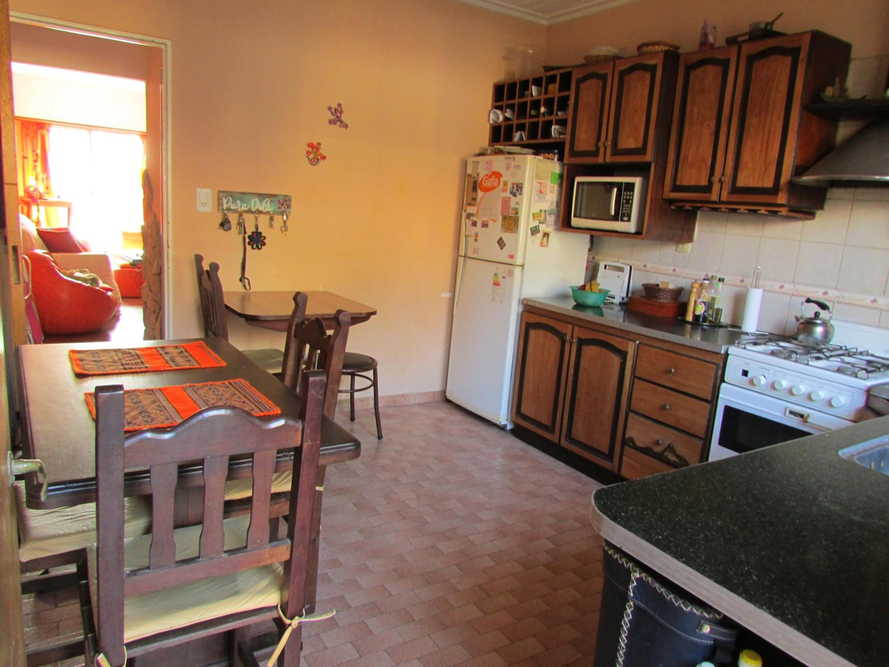 Habitacion con baño privado frente al mar