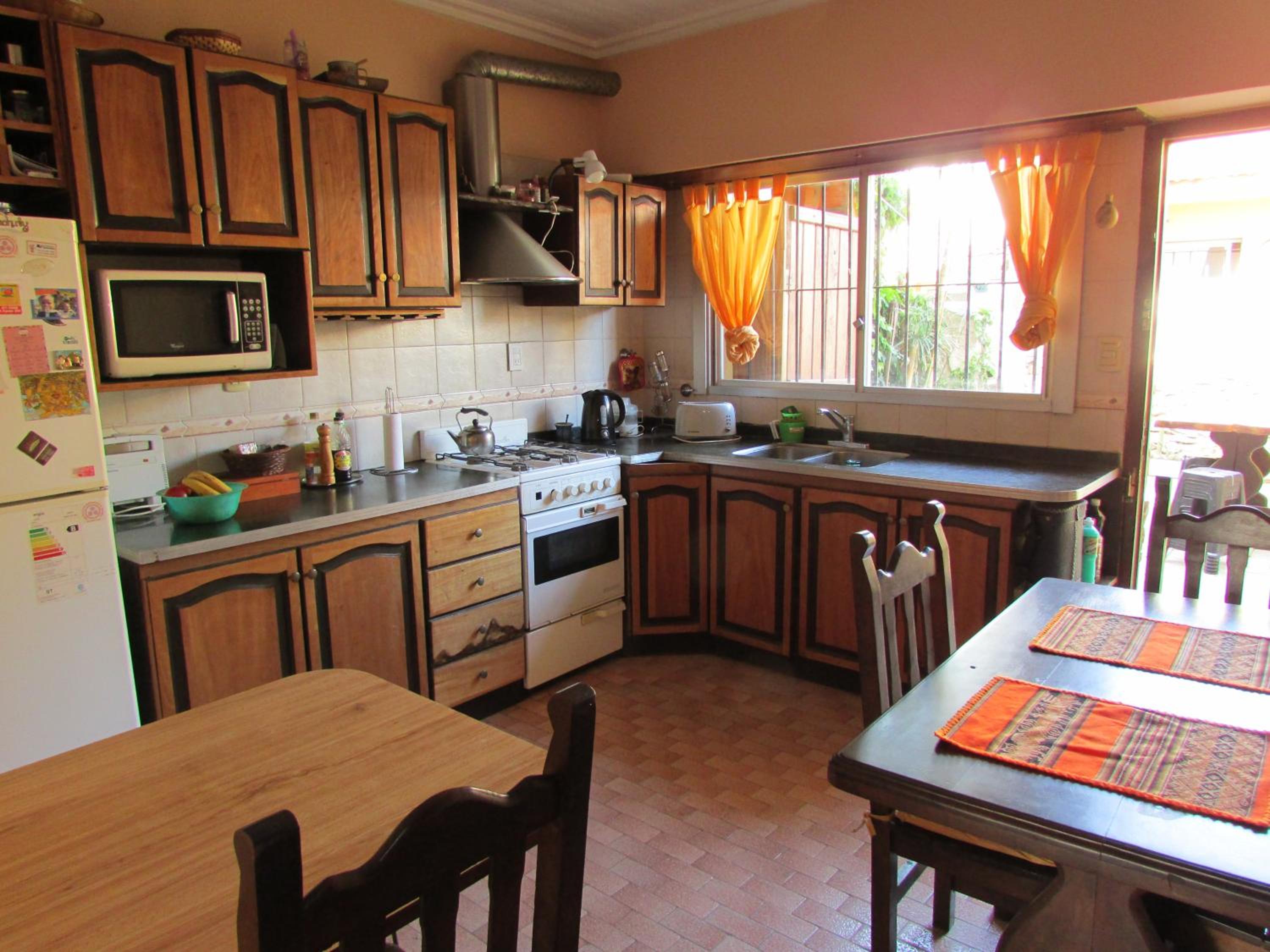 Habitacion con baño privado frente al mar