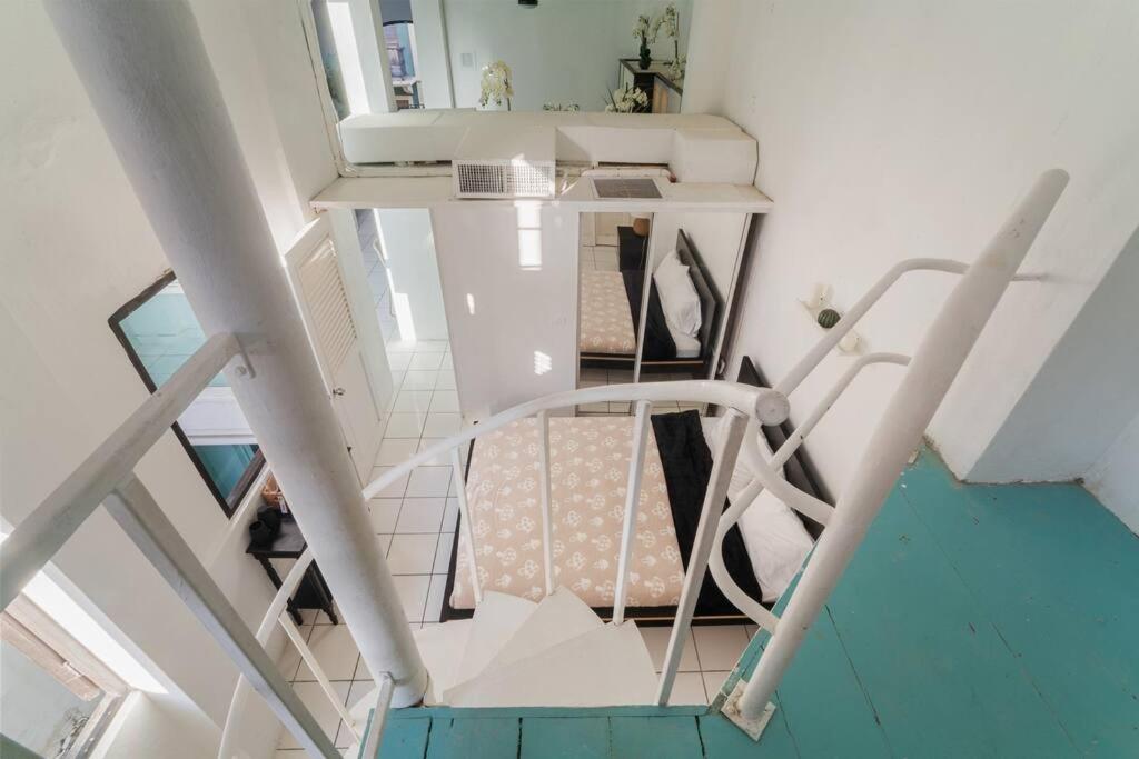 Spanish Penthouse Historic Mansion Private Patio