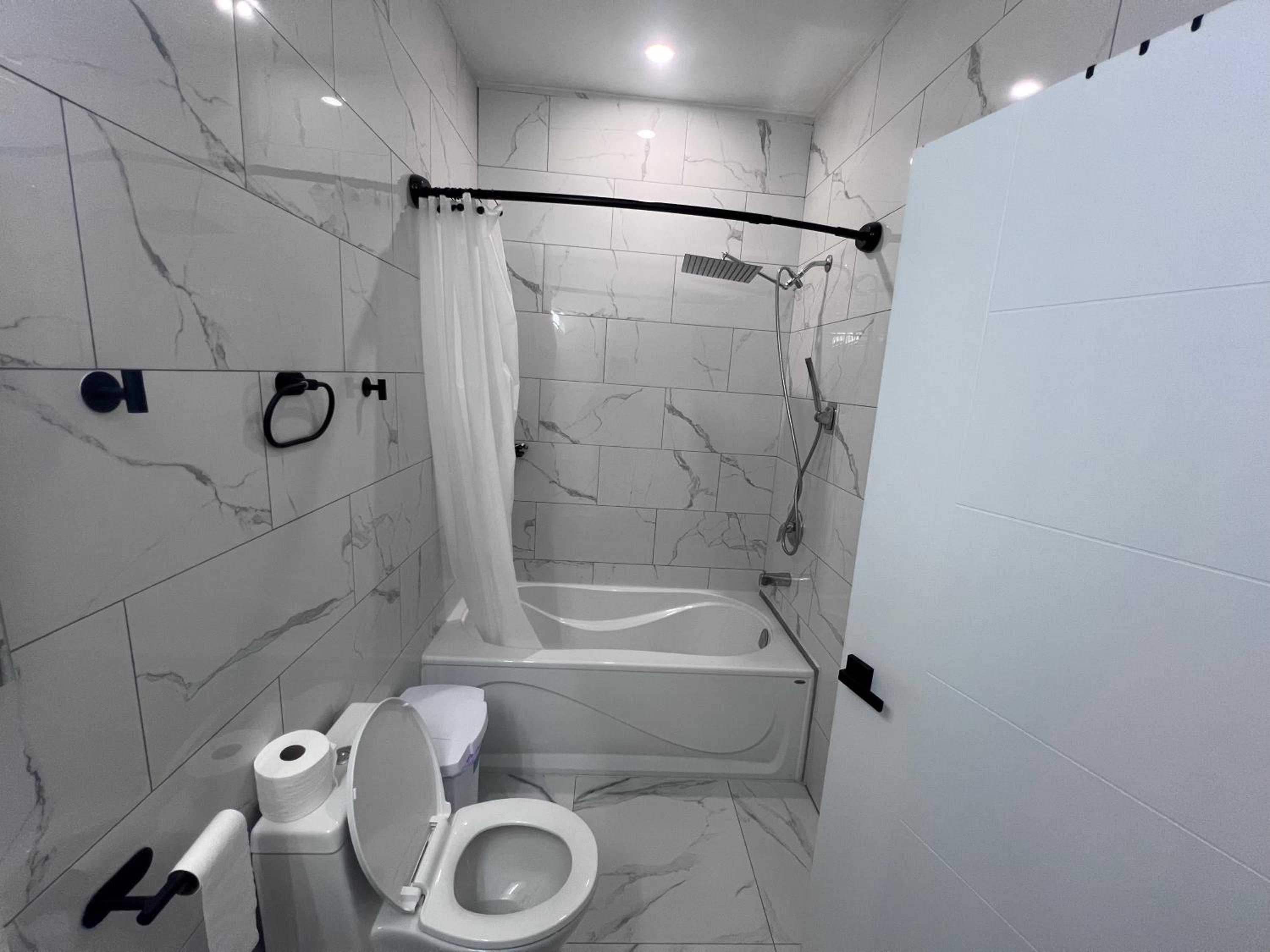 Bb11 Private Bathroom Room In Cambridge