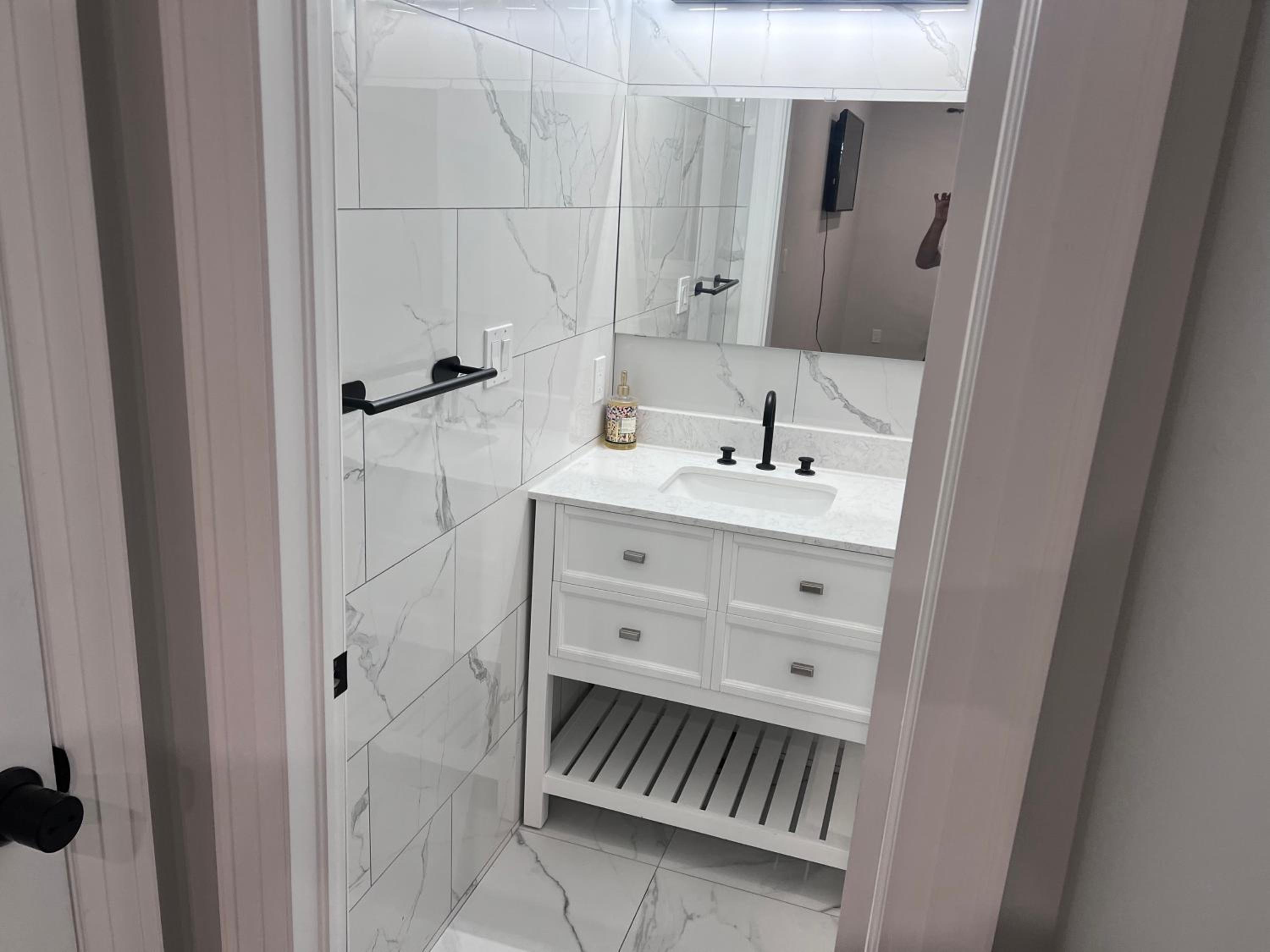 Cambridge Vacations - B1 Room With Private Bathroom In Cambridge - Property Image 4