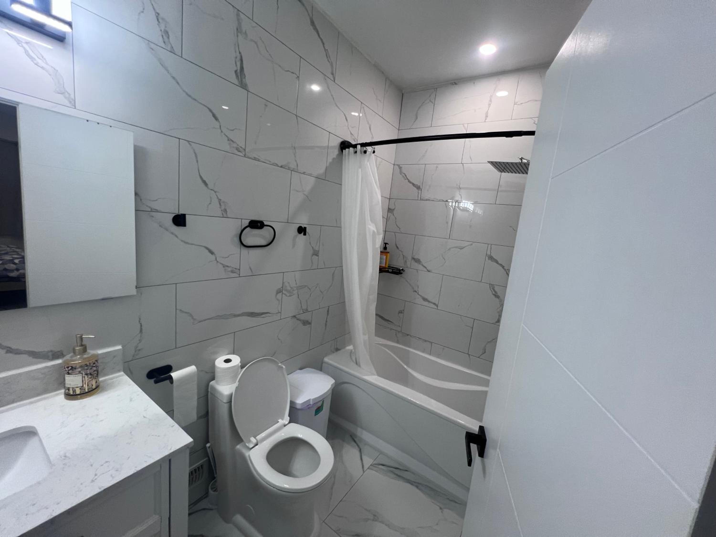 Bb11 Private Bathroom Room In Cambridge