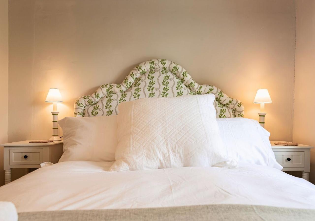 Charming Country Cottage Near Nailsworth