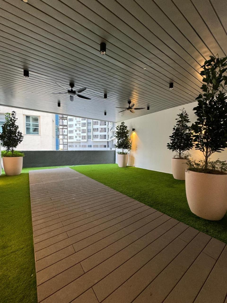 Agile Lux Suites KL