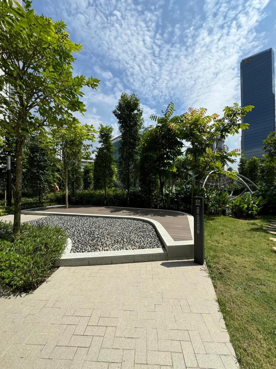 Agile Lux Suites KL