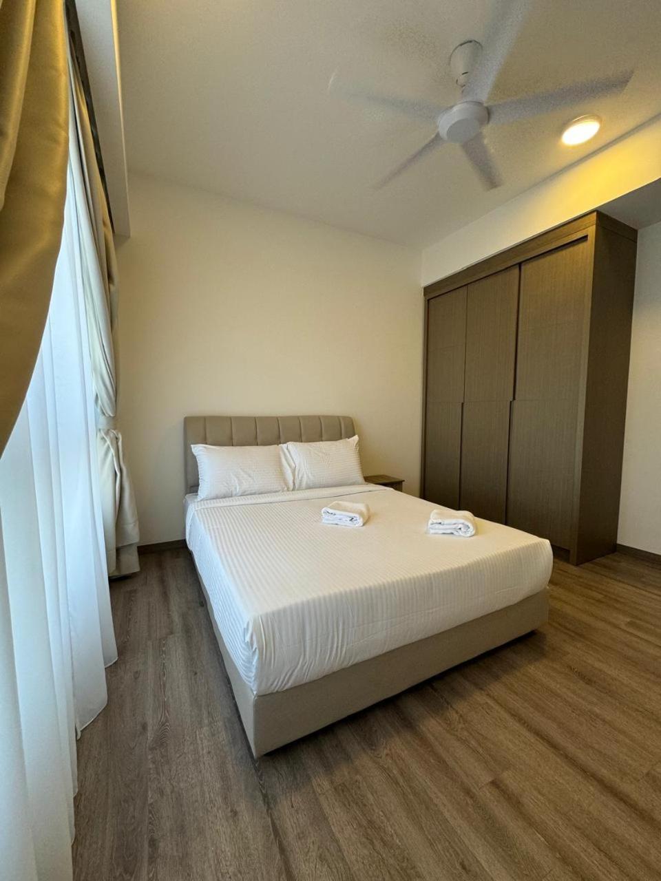 Agile Lux Suites KL