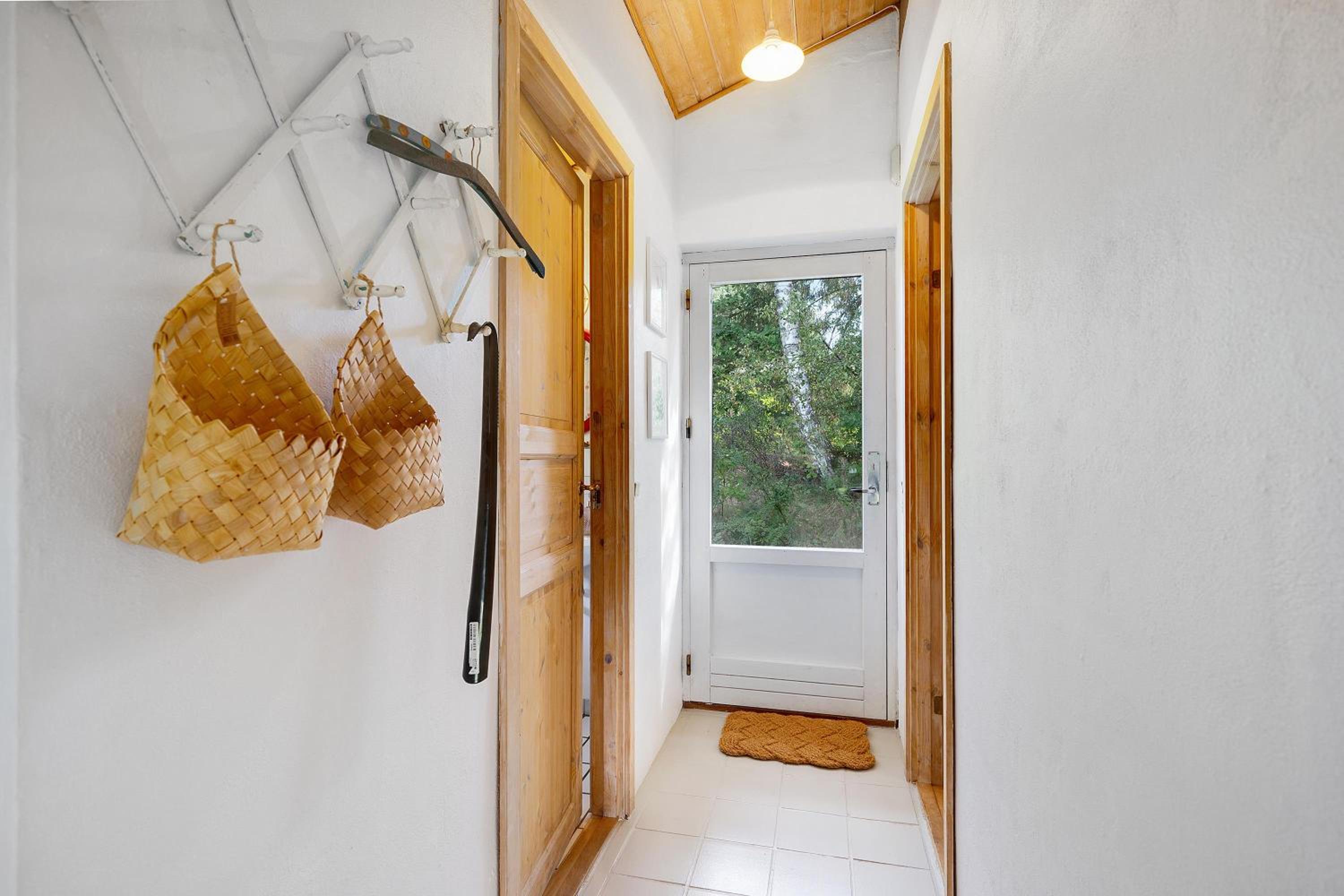 Cozy Split-Level Holiday Home With Spa Close To The Beach And Mols Bjerge