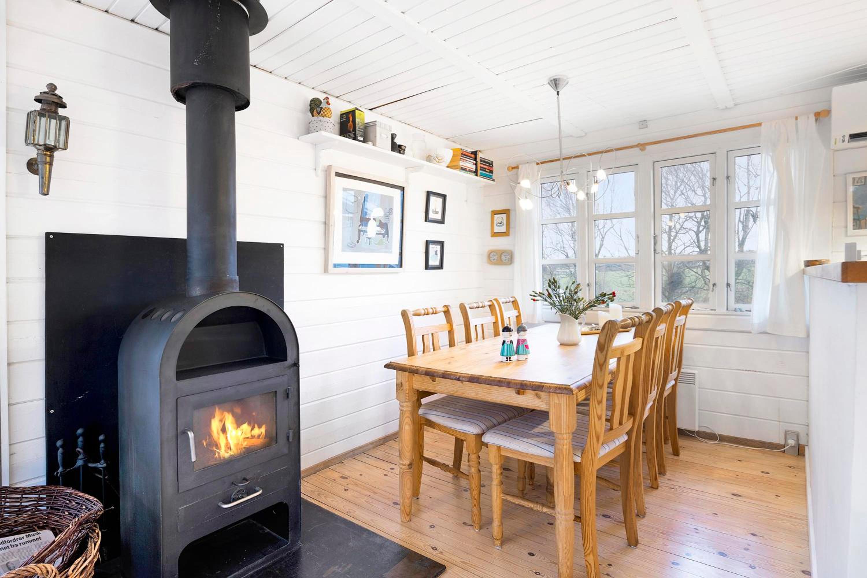 Charming Small Holiday Home Close To The Beach Ideal For An Ebeltoft Getaway
