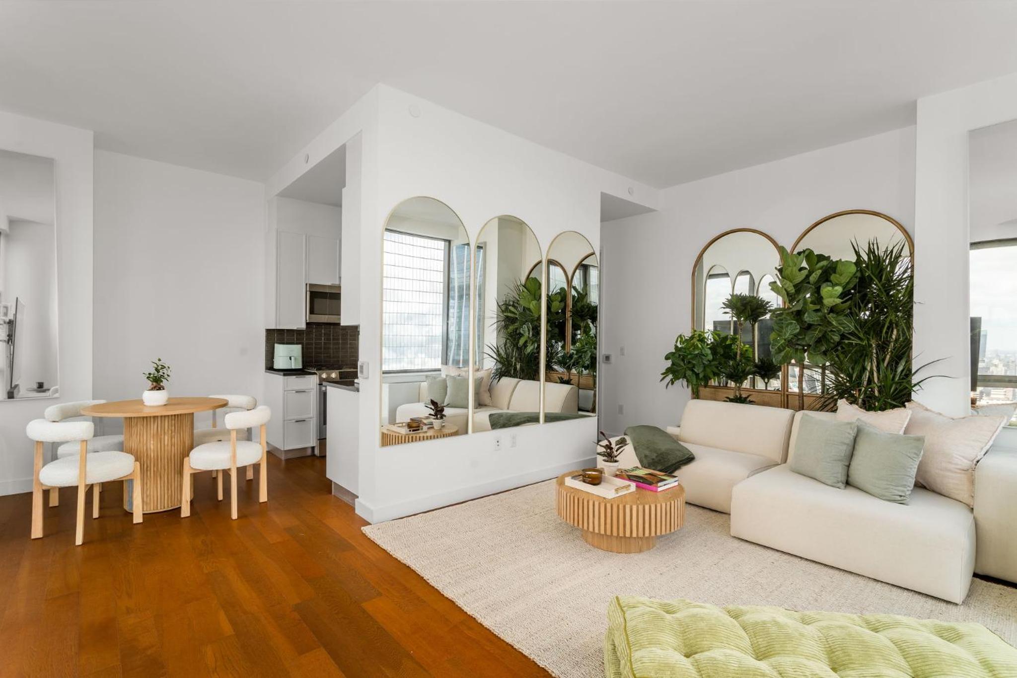 Elegant 2Bed 2Bath Apartment Just Minutes from Central Park & Broadway