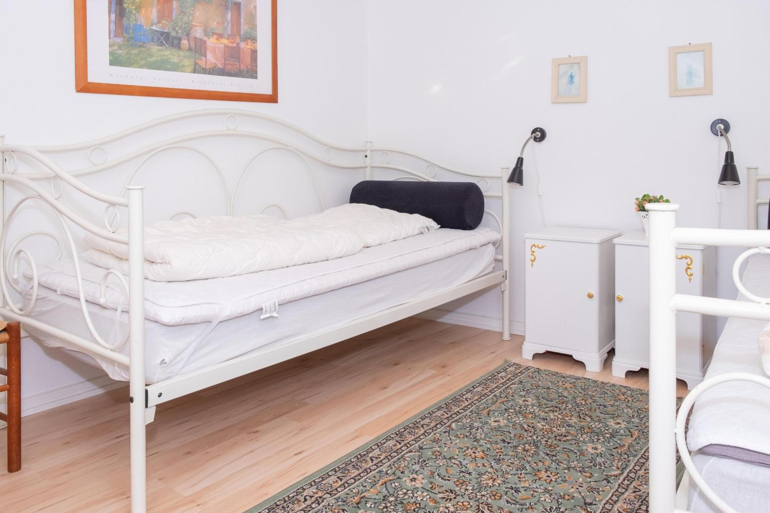 Centrally Located Townhouse In Ebeltoft Close To The Pedestrian Street And Within Walking Distance Of The Harbour