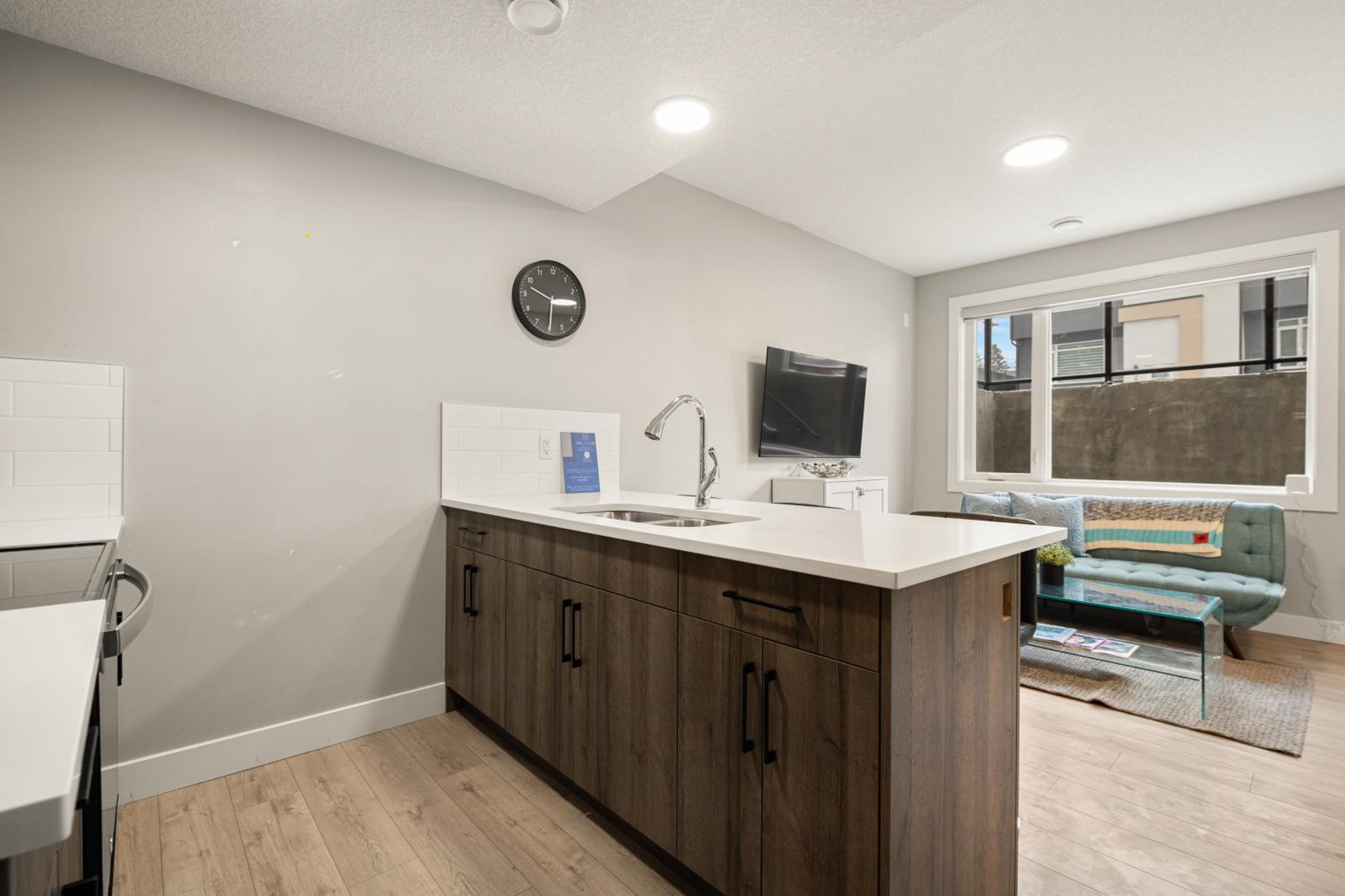 Heart of Hillhurst 1BR Home !
