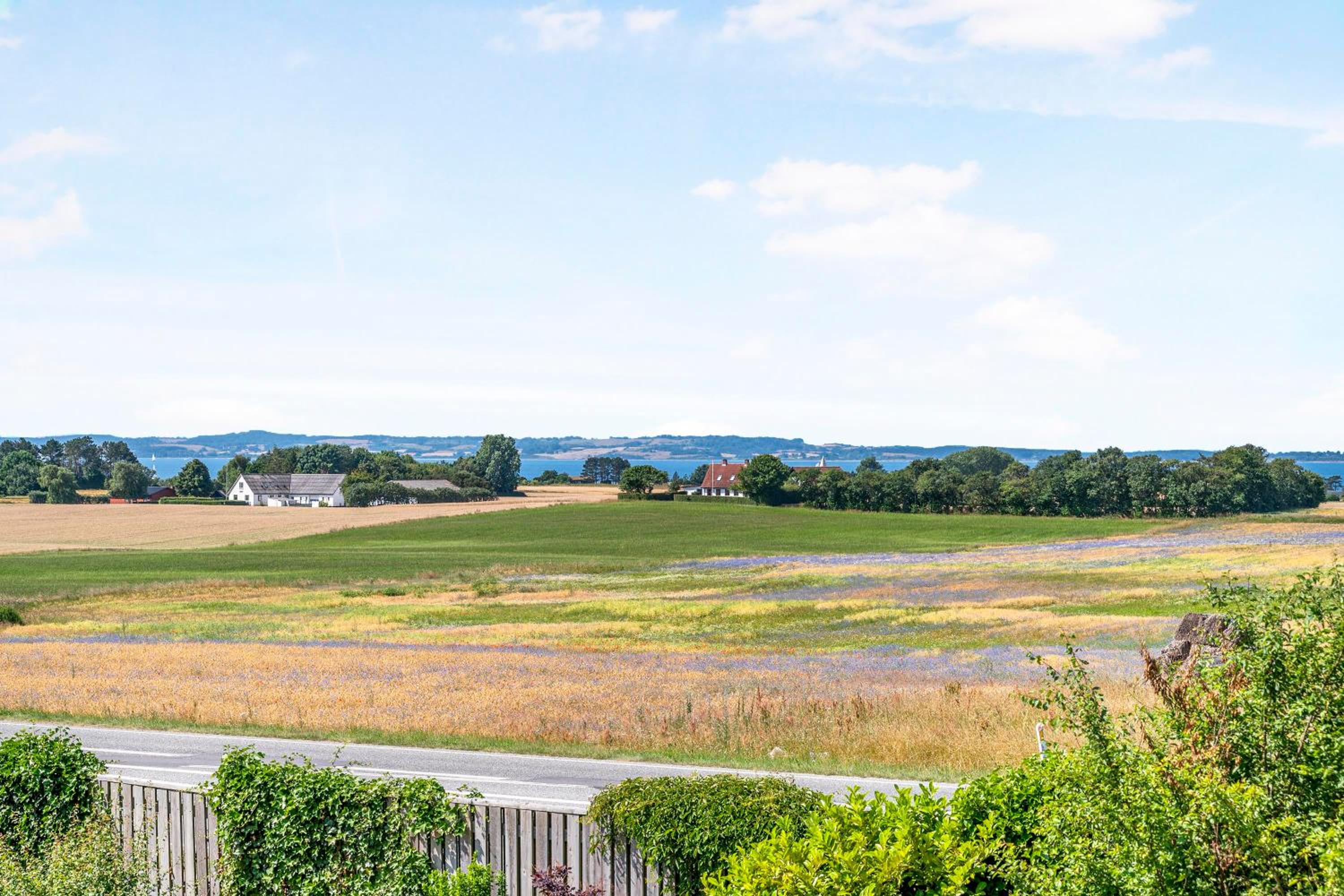 Nice Home In Ebeltoft With 3 Bedrooms And Internet view 2