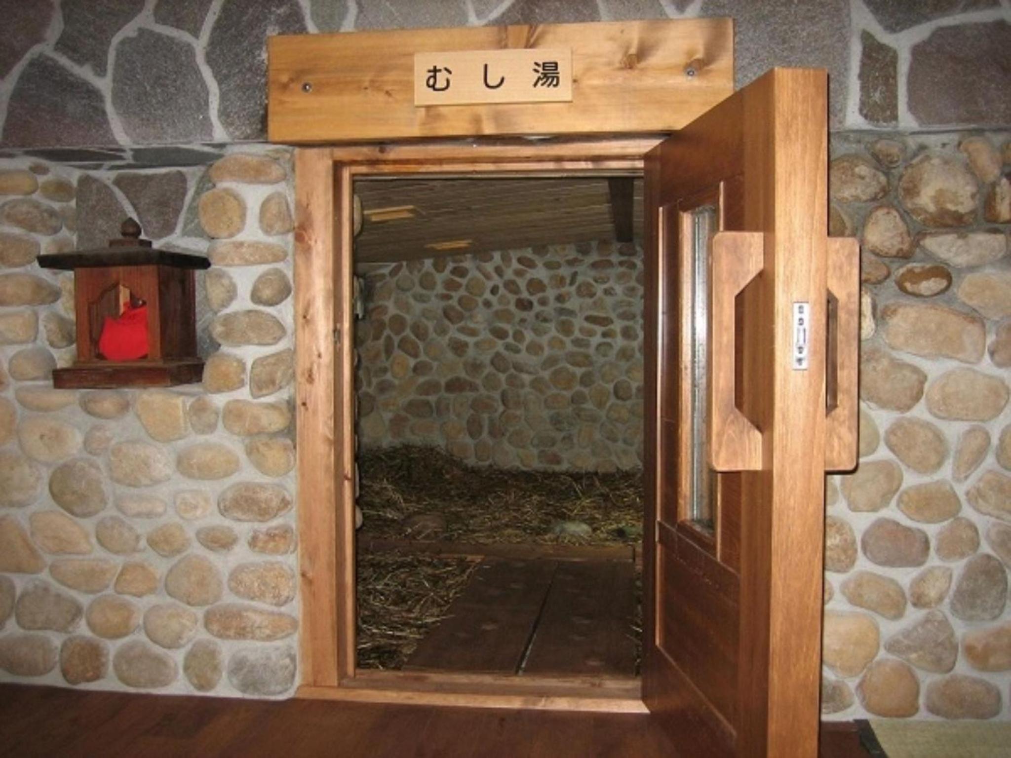 Photo 38
