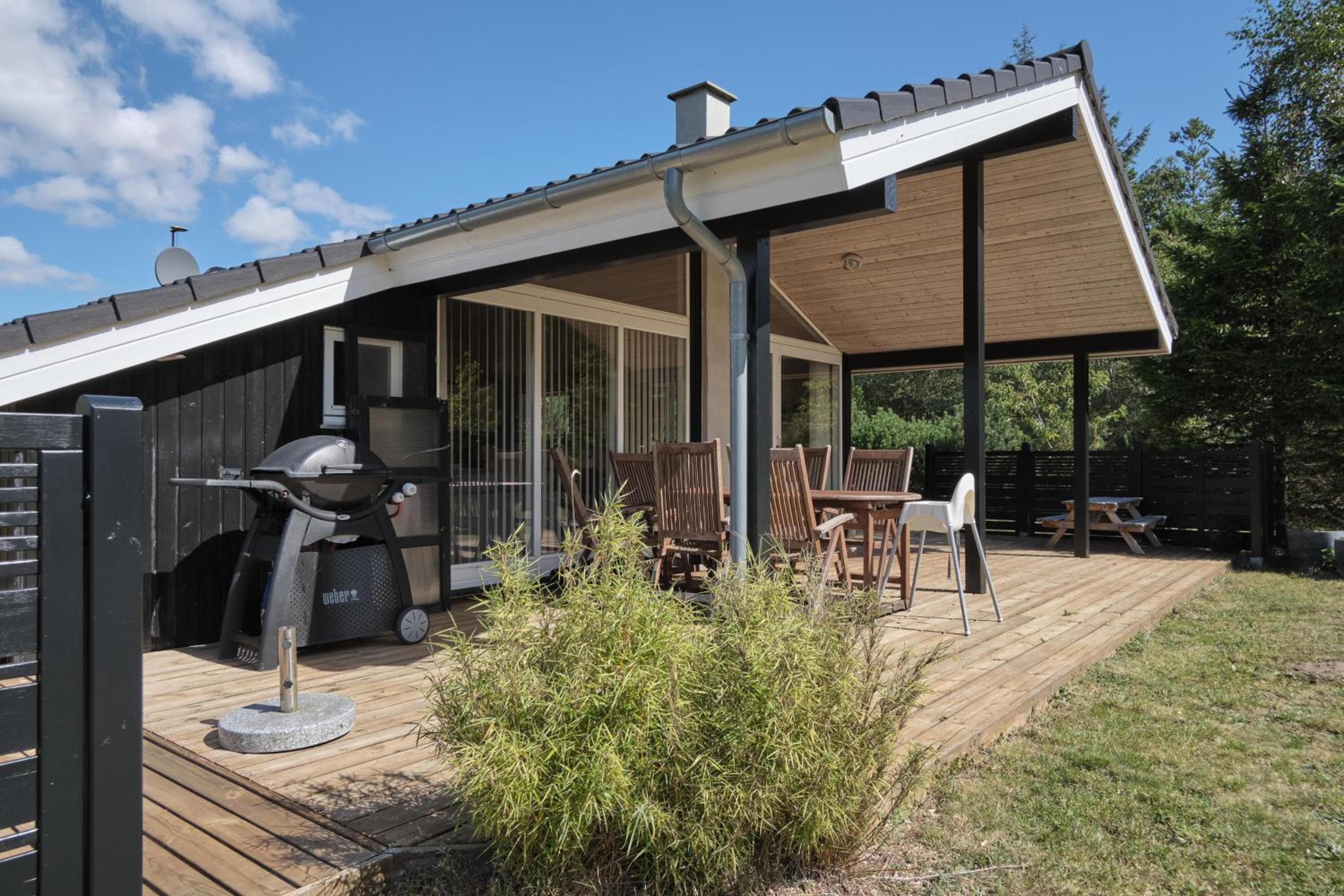 Awesome Home In Ebeltoft With 3 Bedrooms, Sauna And Wifi view 5
