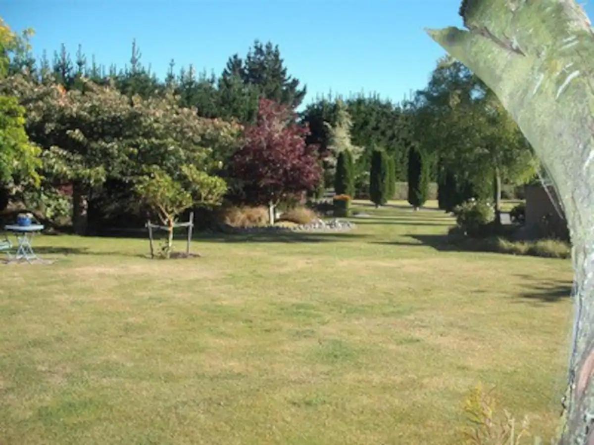 Swallow Gardens