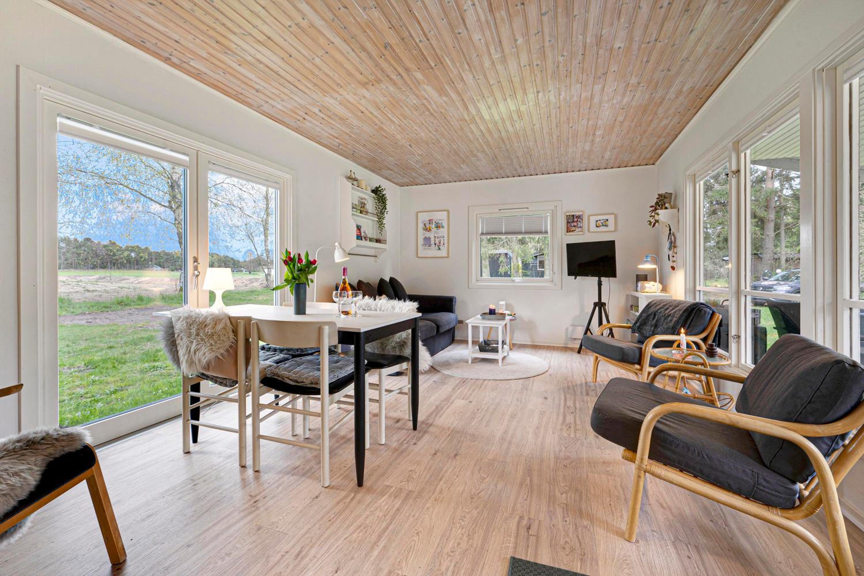 Amazing Home In Ebeltoft With 2 Bedrooms And Wifi