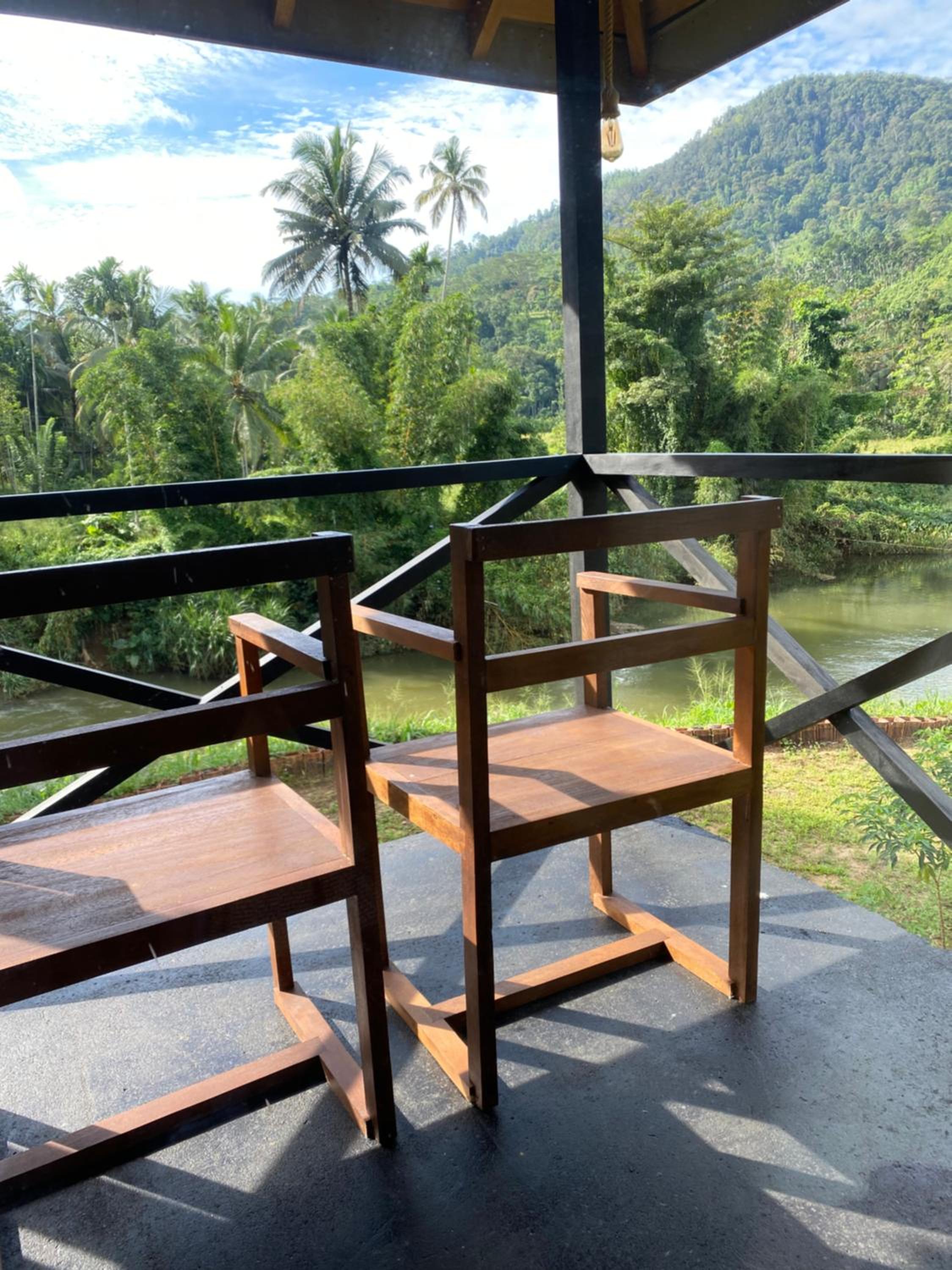 Sinharaja Riverside