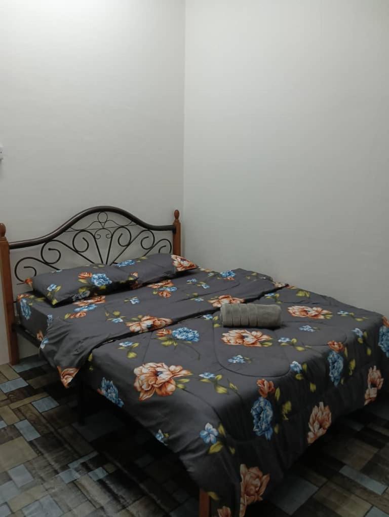 HOMESTAY RANTAU PANJANG KELANTAN - Uni Homestay photo 4