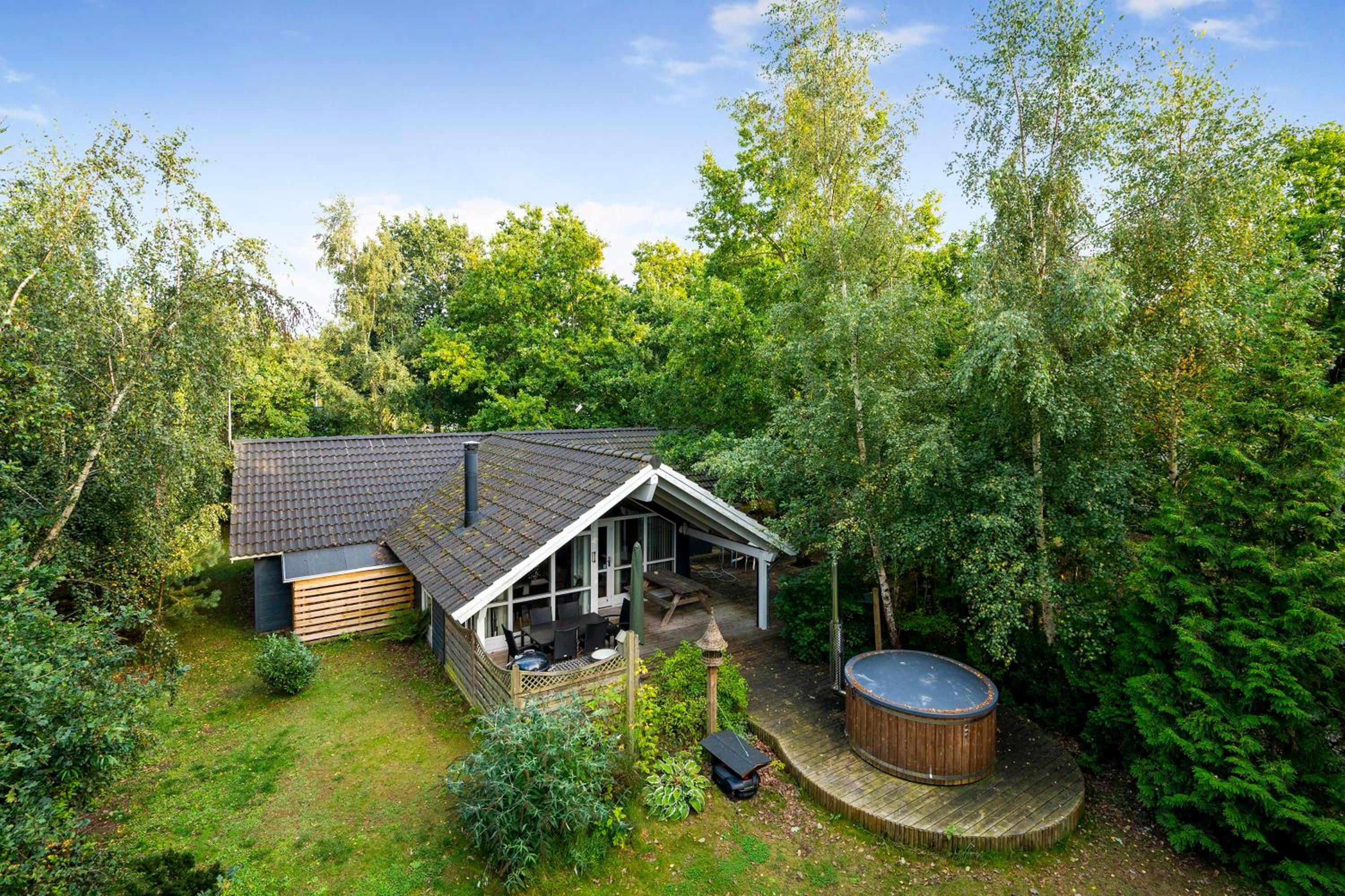Stunning Home In Rønde With 3 Bedrooms And Wifi view 5