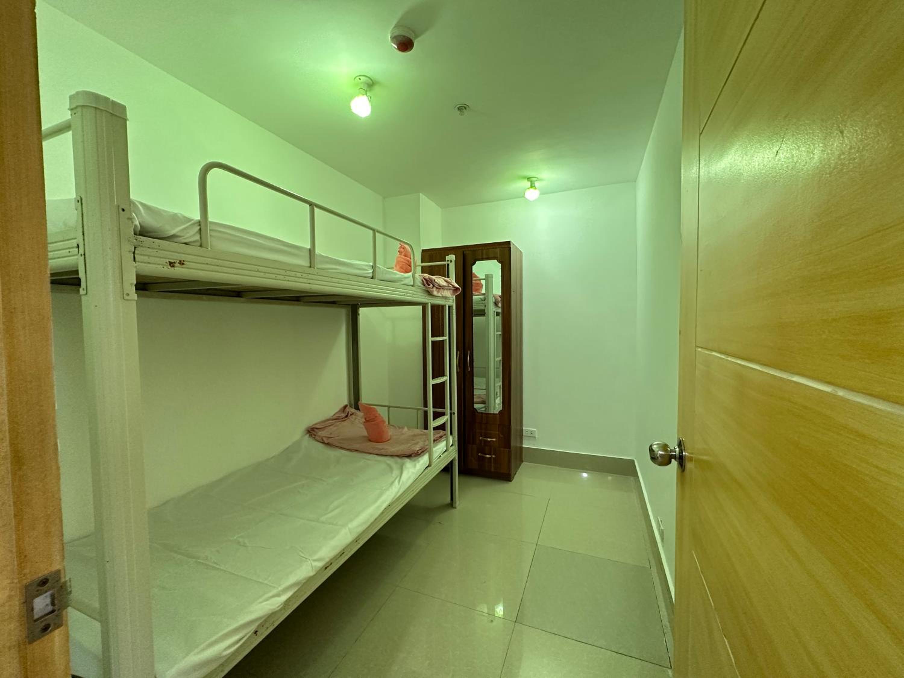 Mabolo 201 Family Room 2bedroom view 5