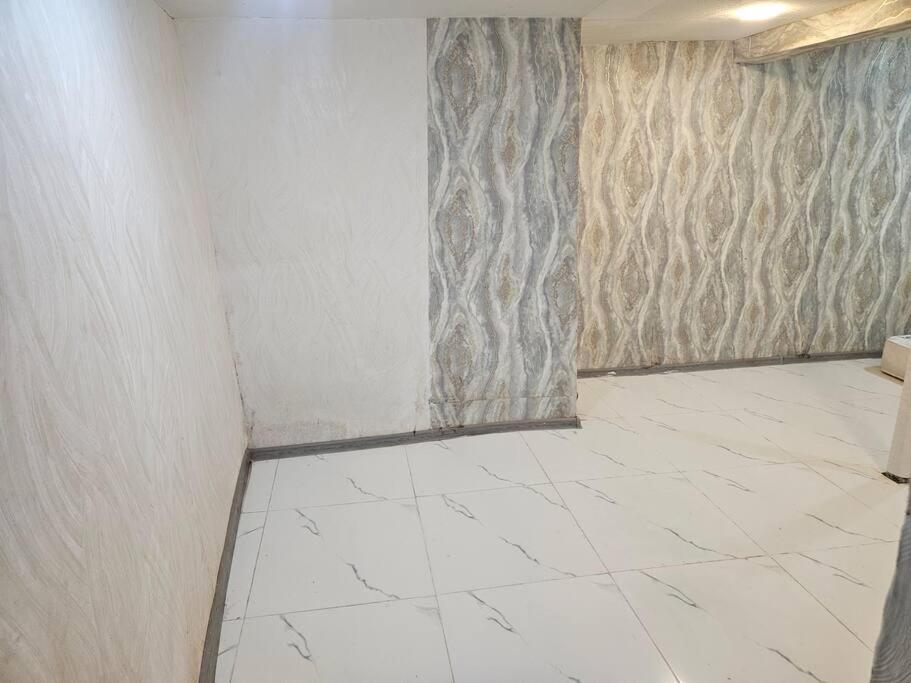 House Cozy 3 Beds City center Nizami & central park