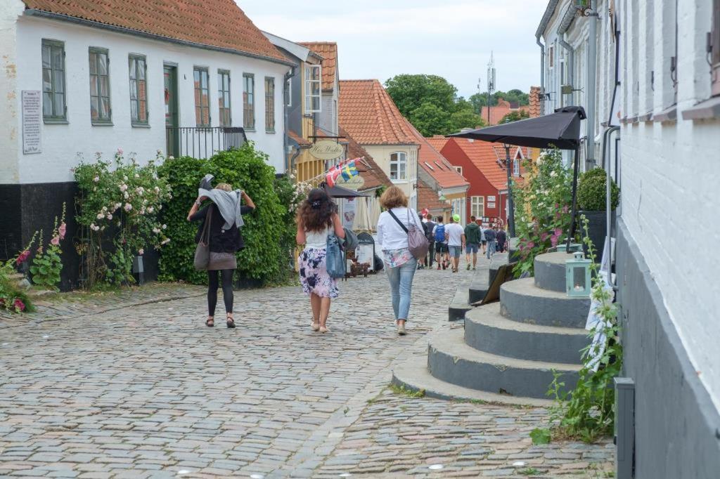Centrally Located Townhouse In Ebeltoft Close To The Pedestrian Street And Within Walking Distance Of The Harbour