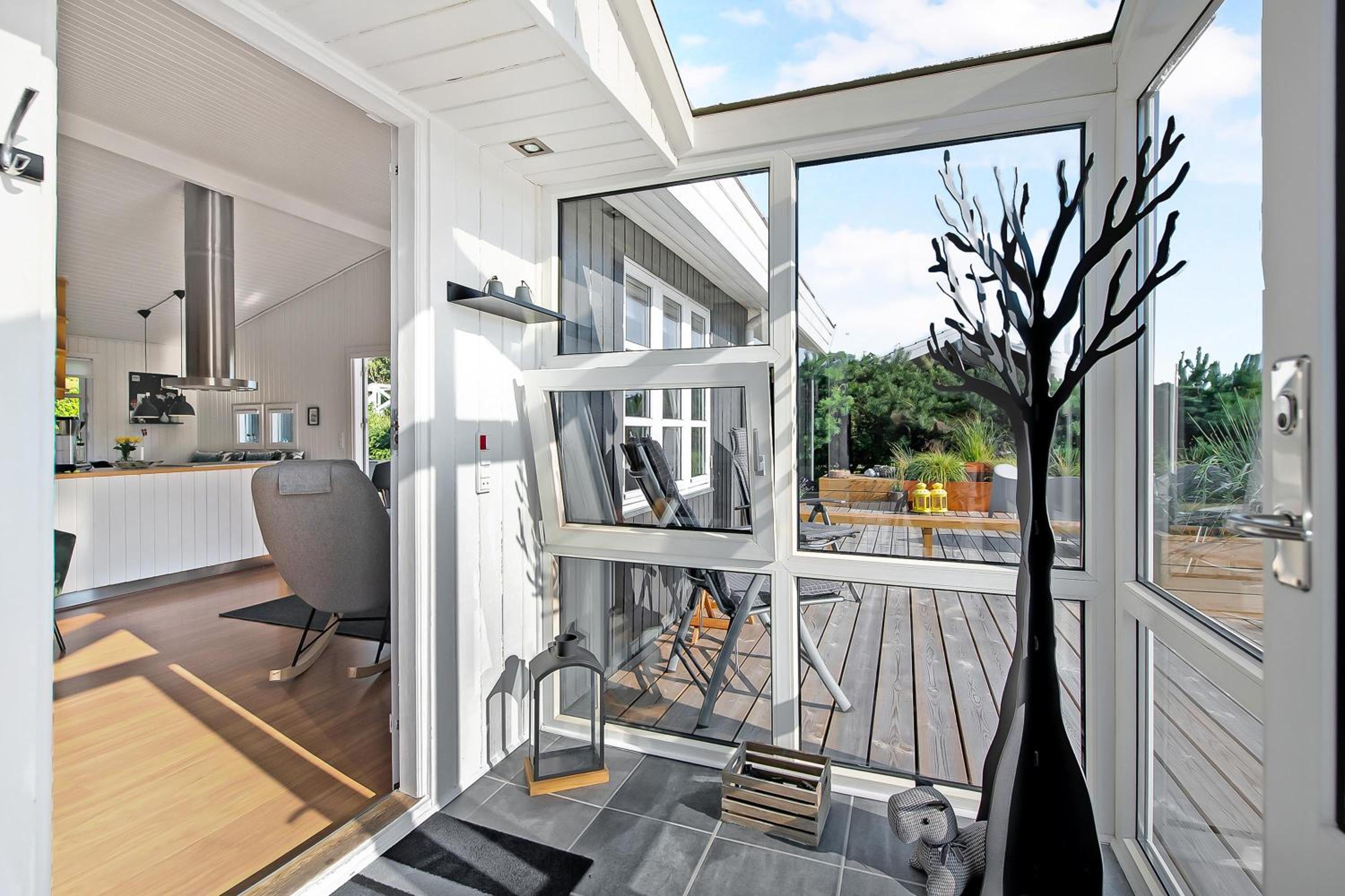 Stunning Home In Ebeltoft With 8 Bedrooms And Internet view 5