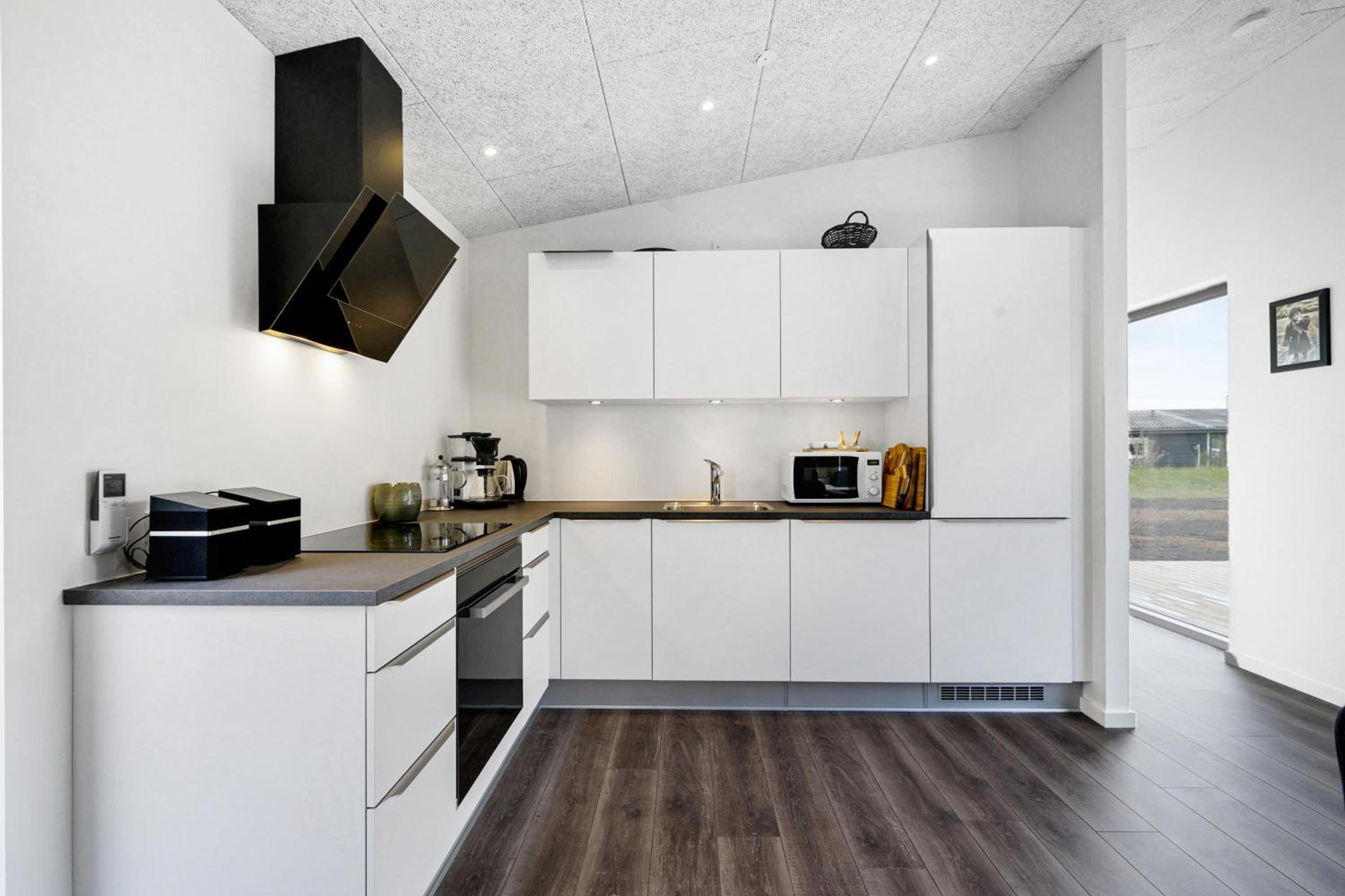 Awesome Home In Ebeltoft With 4 Bedrooms And Internet view 4