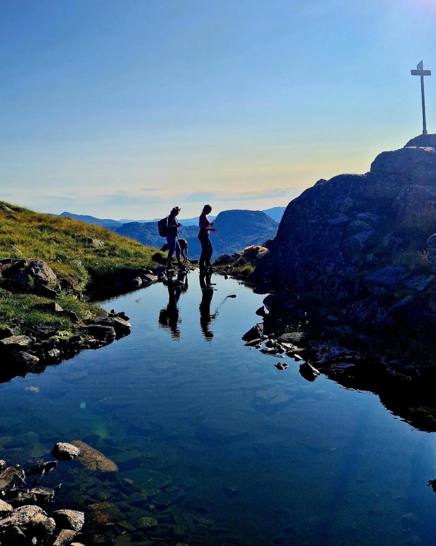 Handeland Lodge Near Trolltunga and Pulpit Rock Sleeps 18 with Sauna
