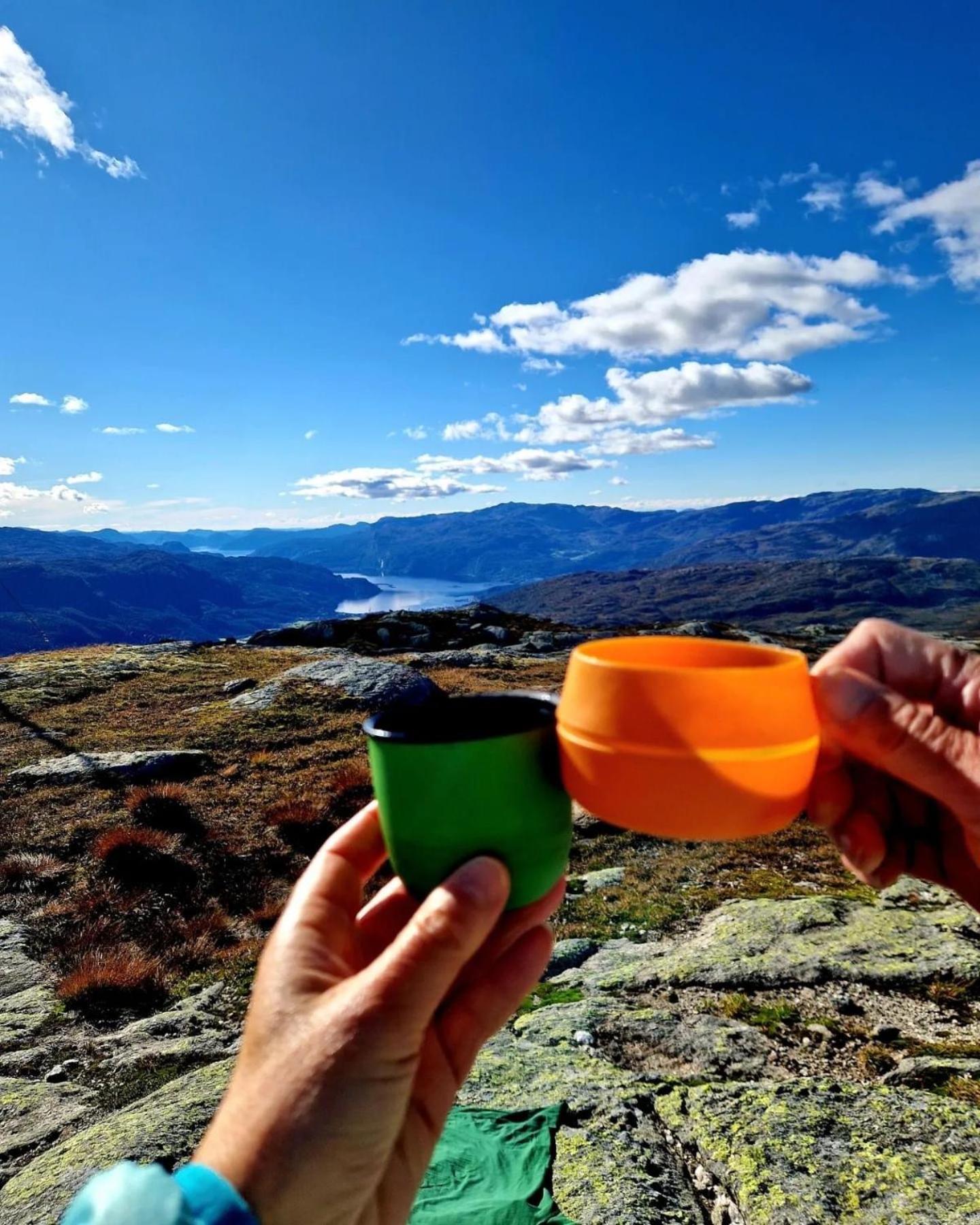 Handeland Lodge Near Trolltunga and Pulpit Rock Sleeps 18 with Sauna