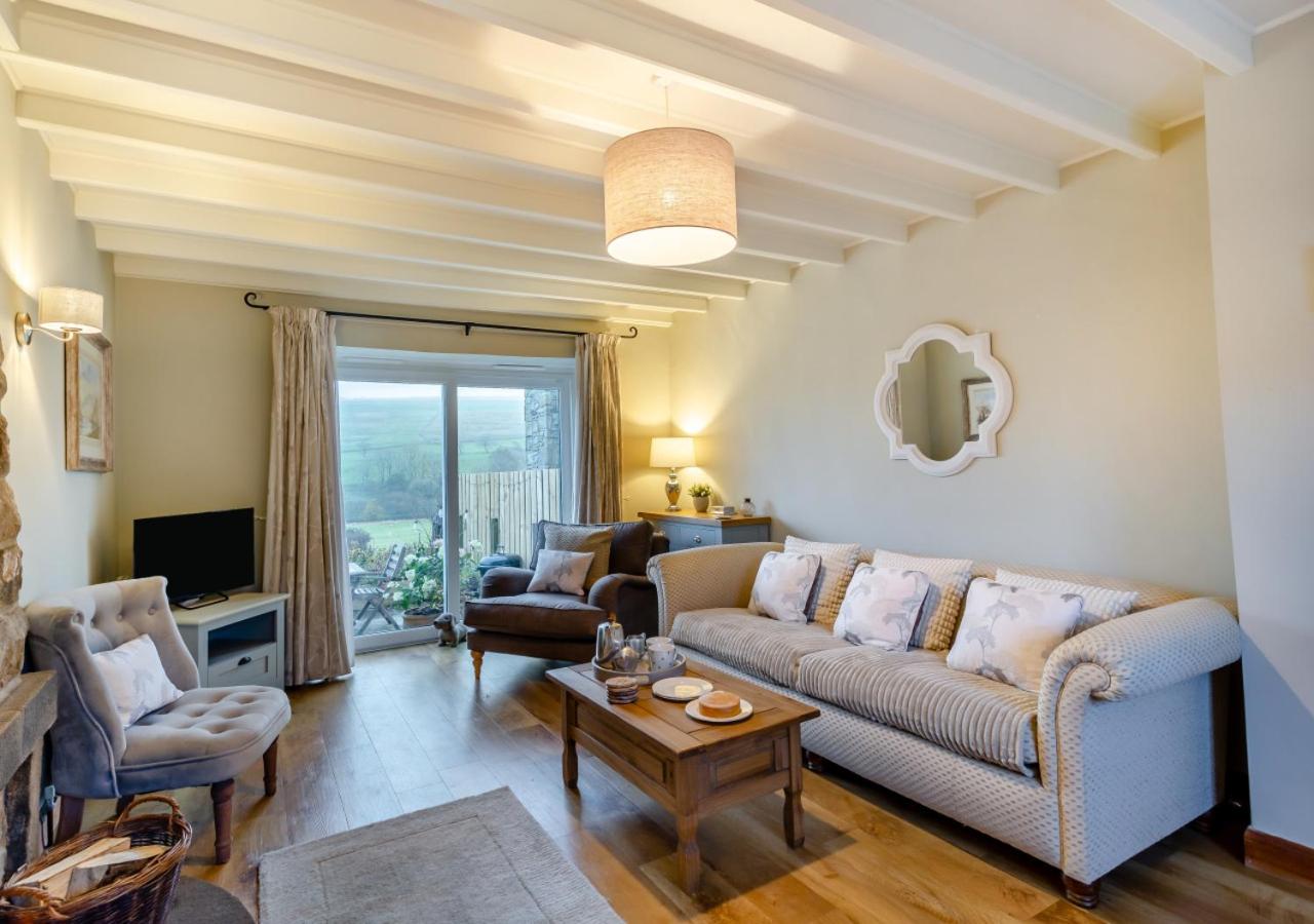 3 Bed in Horsehouse oc-e29610