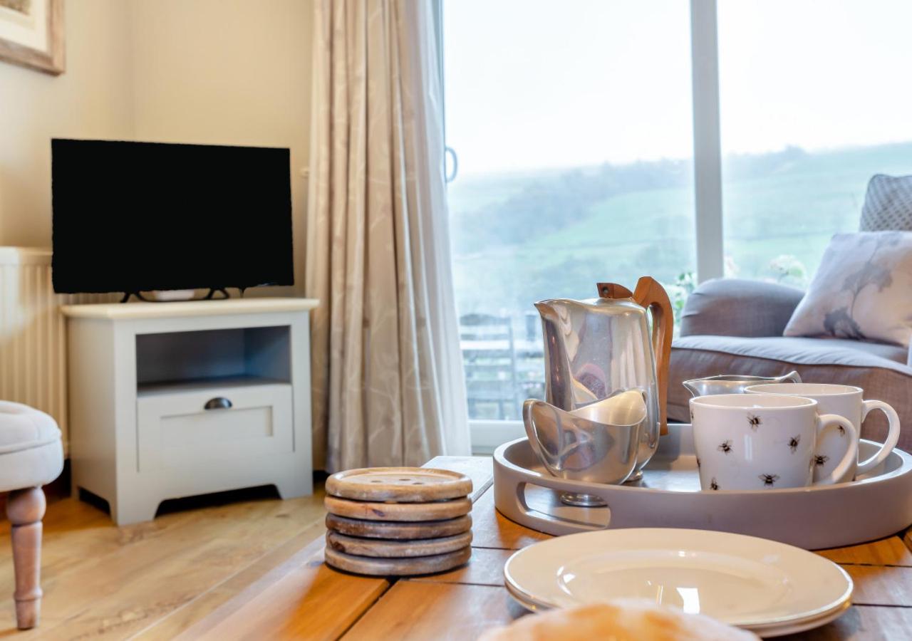 3 Bed in Horsehouse oc-e29610